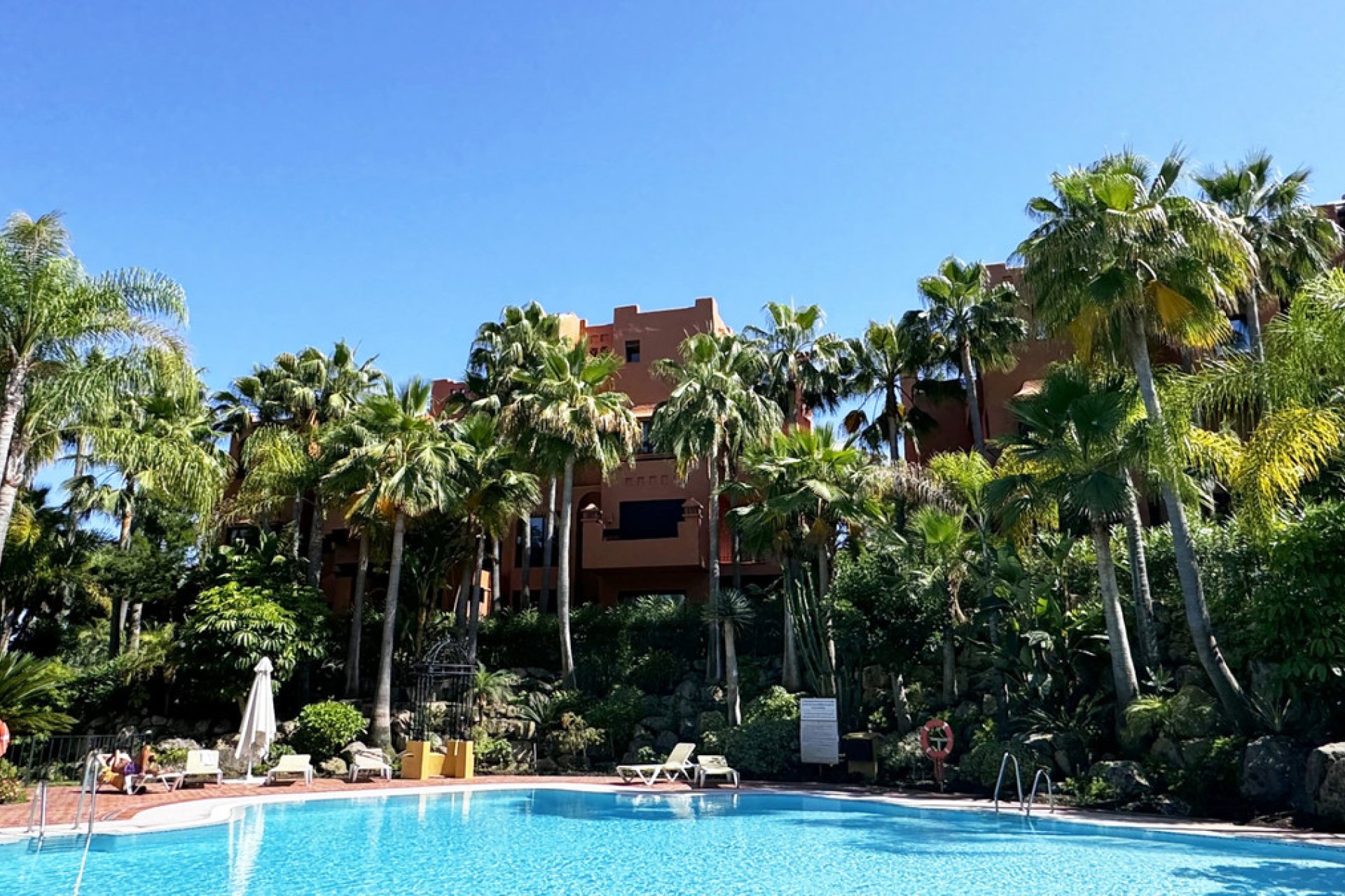 Resale - Apartment - Penthouse - Marbella - Puerto Banús