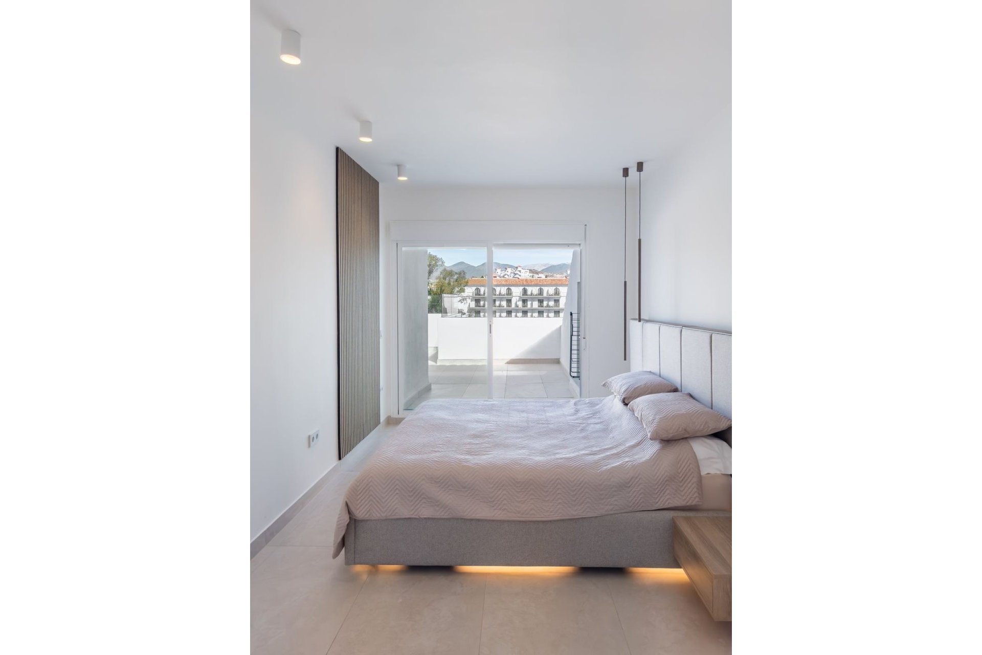 Resale - Apartment - Penthouse - Marbella - Puerto Banús