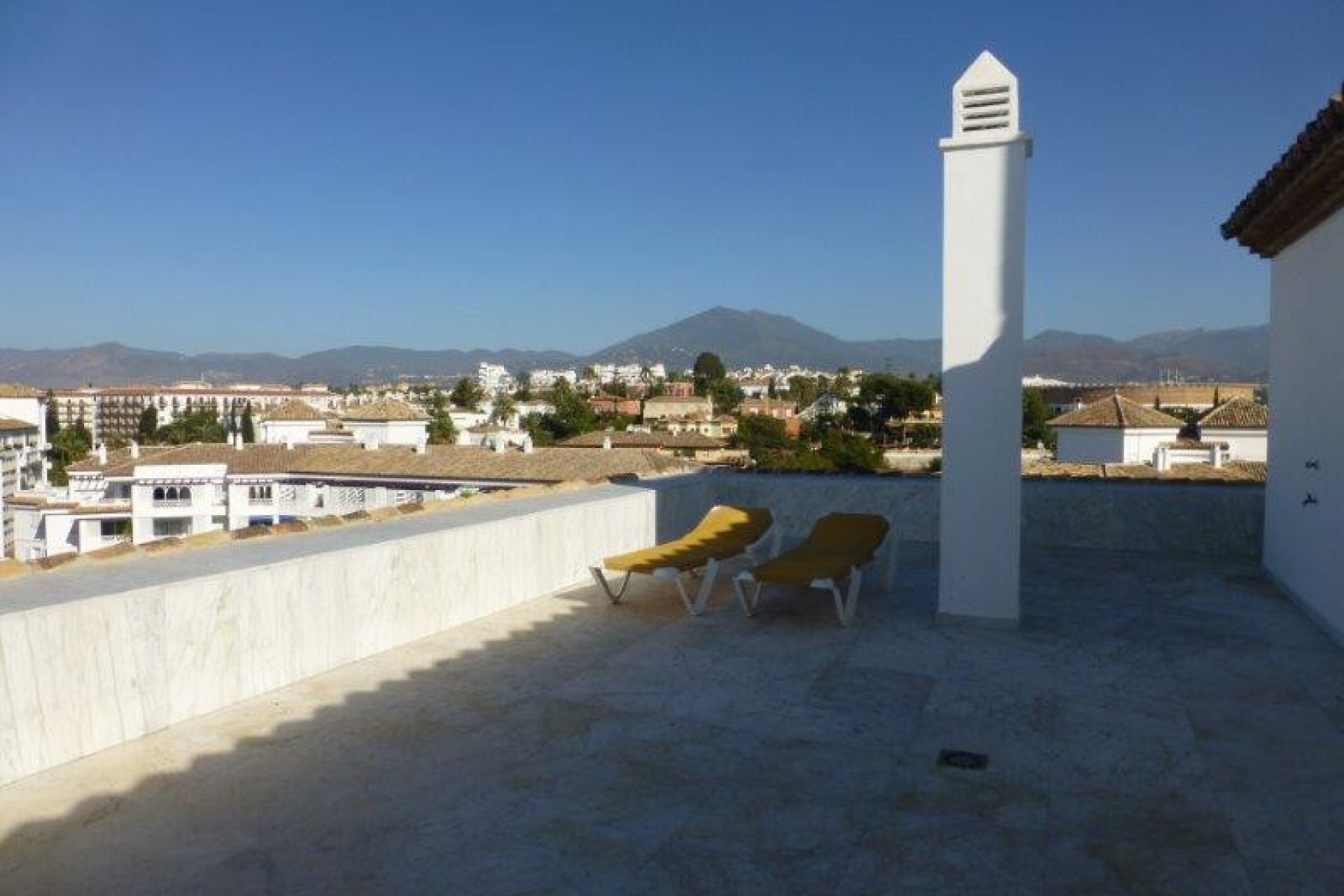 Resale - Apartment - Penthouse - Marbella - Puerto Banús