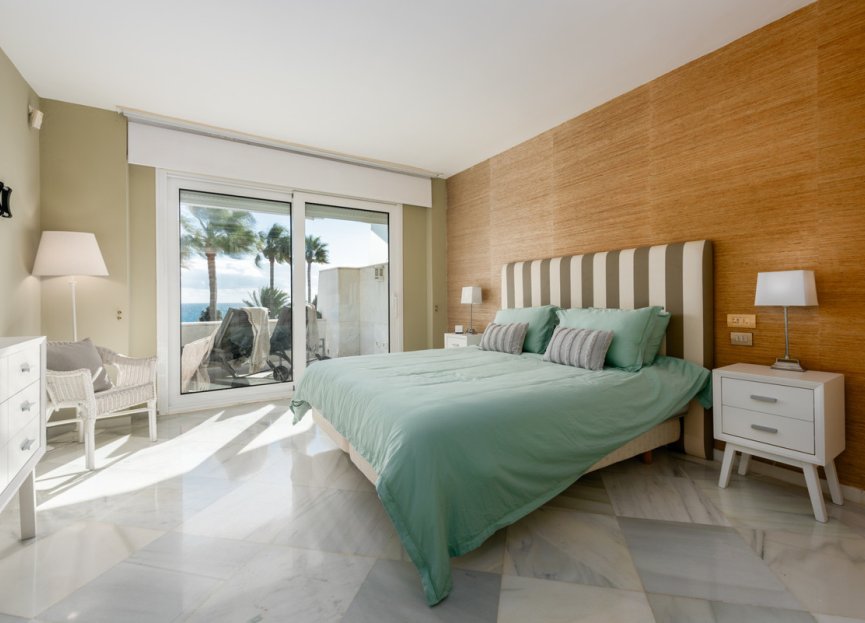 Resale - Apartment - Penthouse - Marbella - Puerto Banús