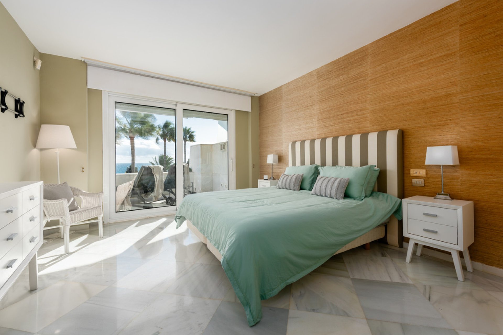 Resale - Apartment - Penthouse - Marbella - Puerto Banús