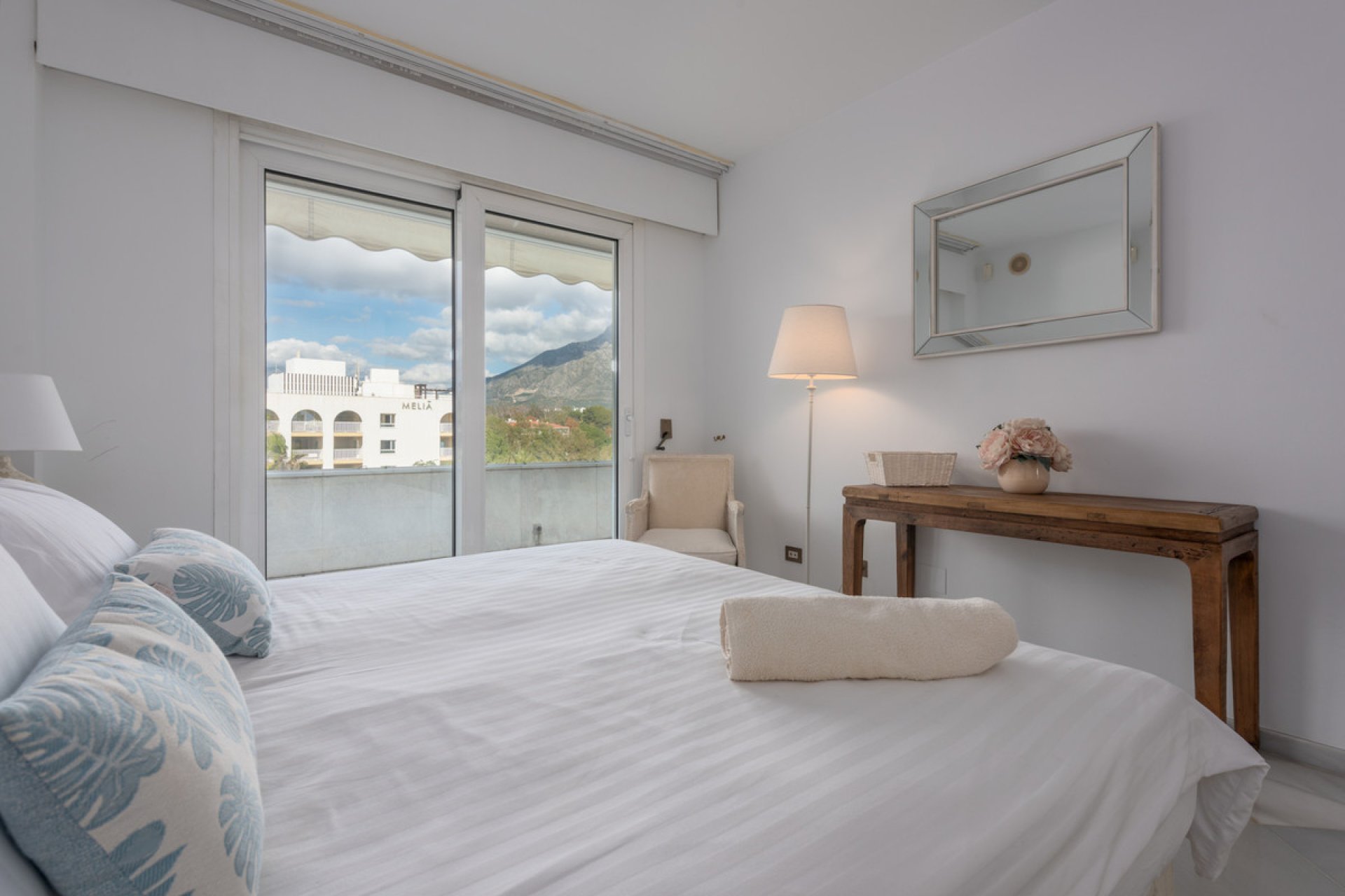 Resale - Apartment - Penthouse - Marbella - Puerto Banús