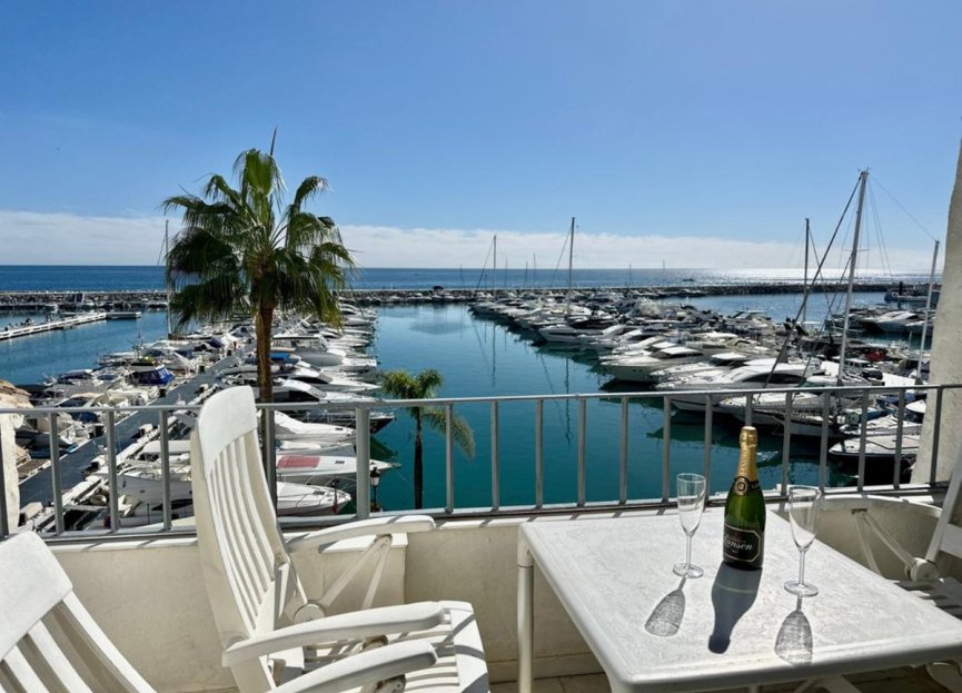 Resale - Apartment - Penthouse - Marbella - Puerto Banús