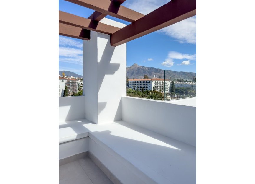 Resale - Apartment - Penthouse - Marbella - Puerto Banús