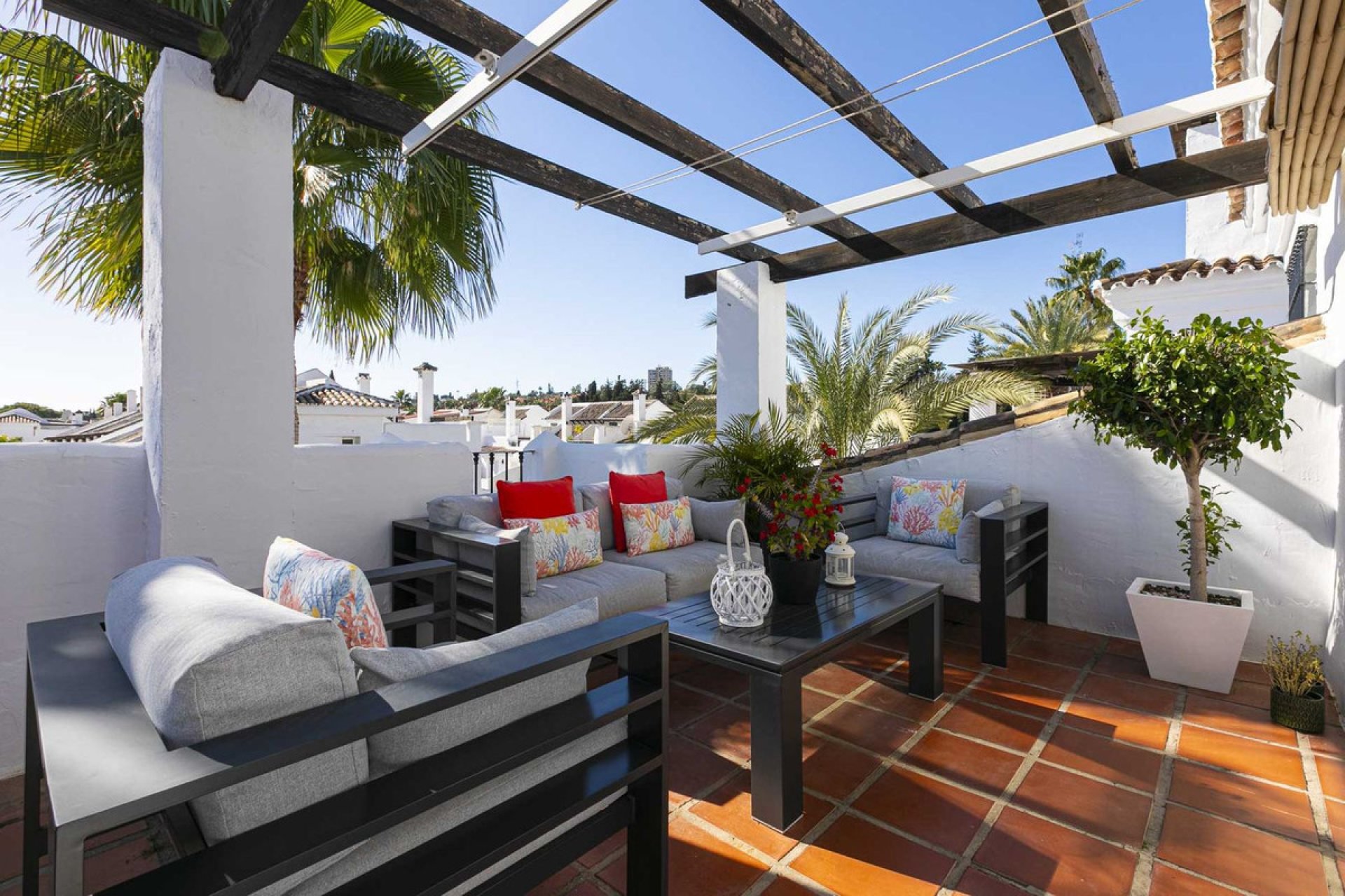 Resale - Apartment - Penthouse - Marbella - Puerto Banús