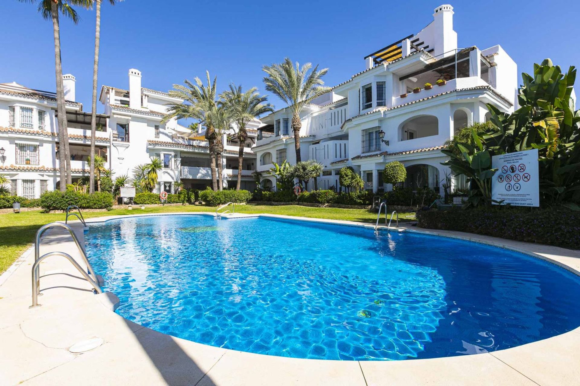 Resale - Apartment - Penthouse - Marbella - Puerto Banús