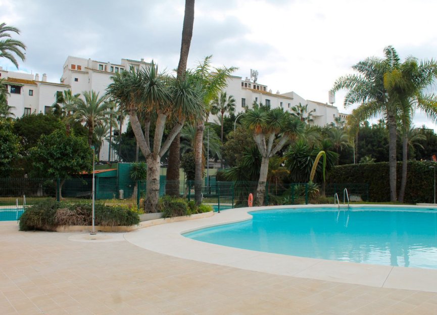 Resale - Apartment - Penthouse - Marbella - Puerto Banús