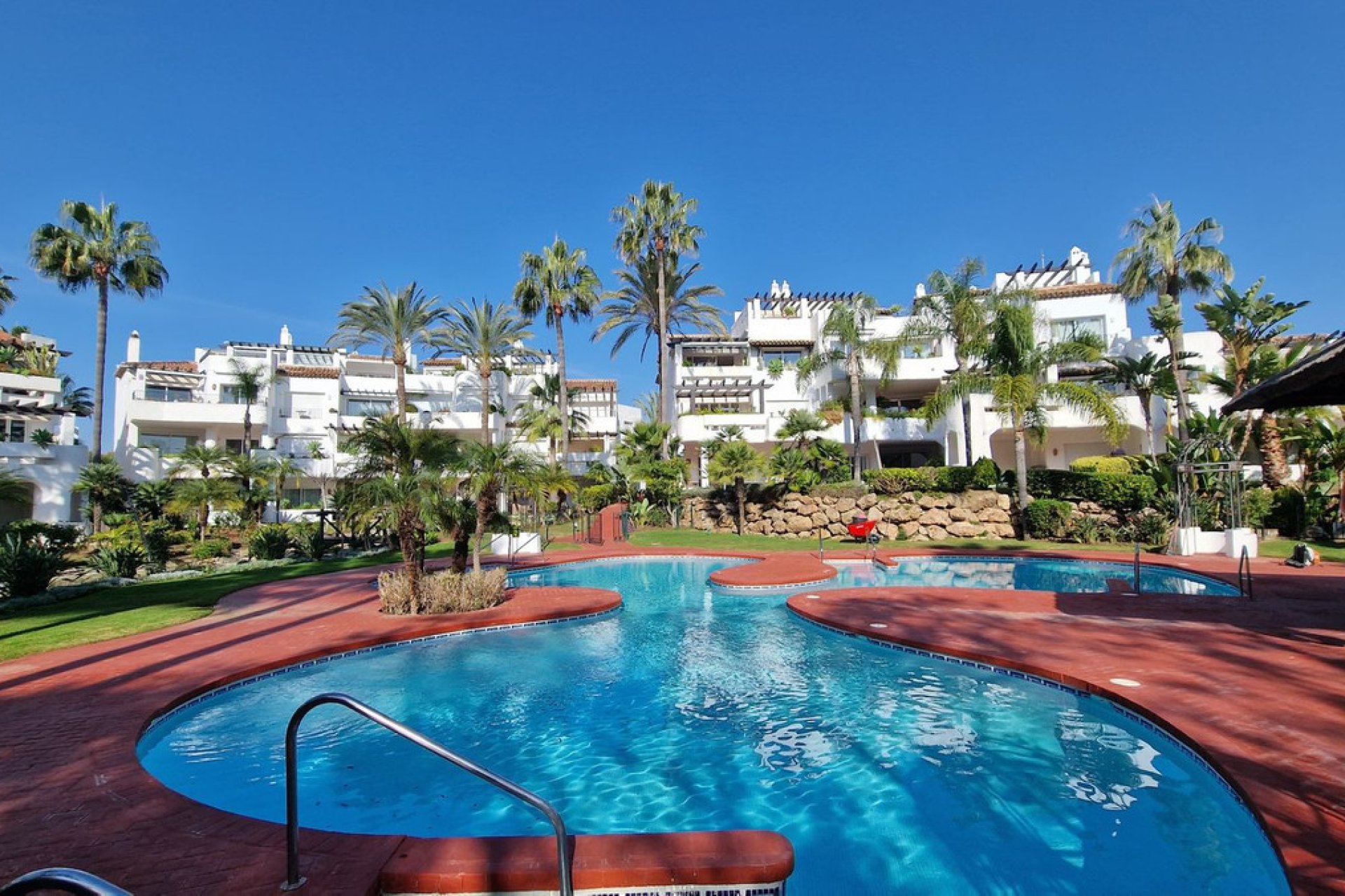 Resale - Apartment - Penthouse - Marbella - Puerto Banús