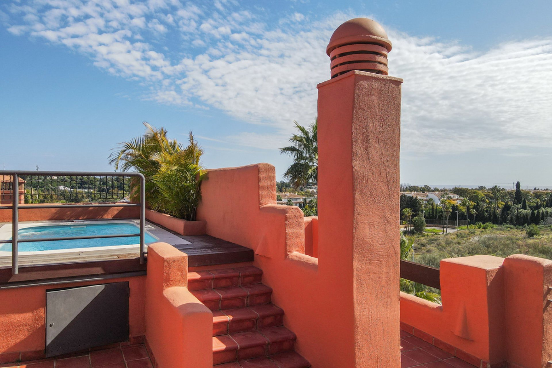 Resale - Apartment - Penthouse - Marbella - Puerto Banús