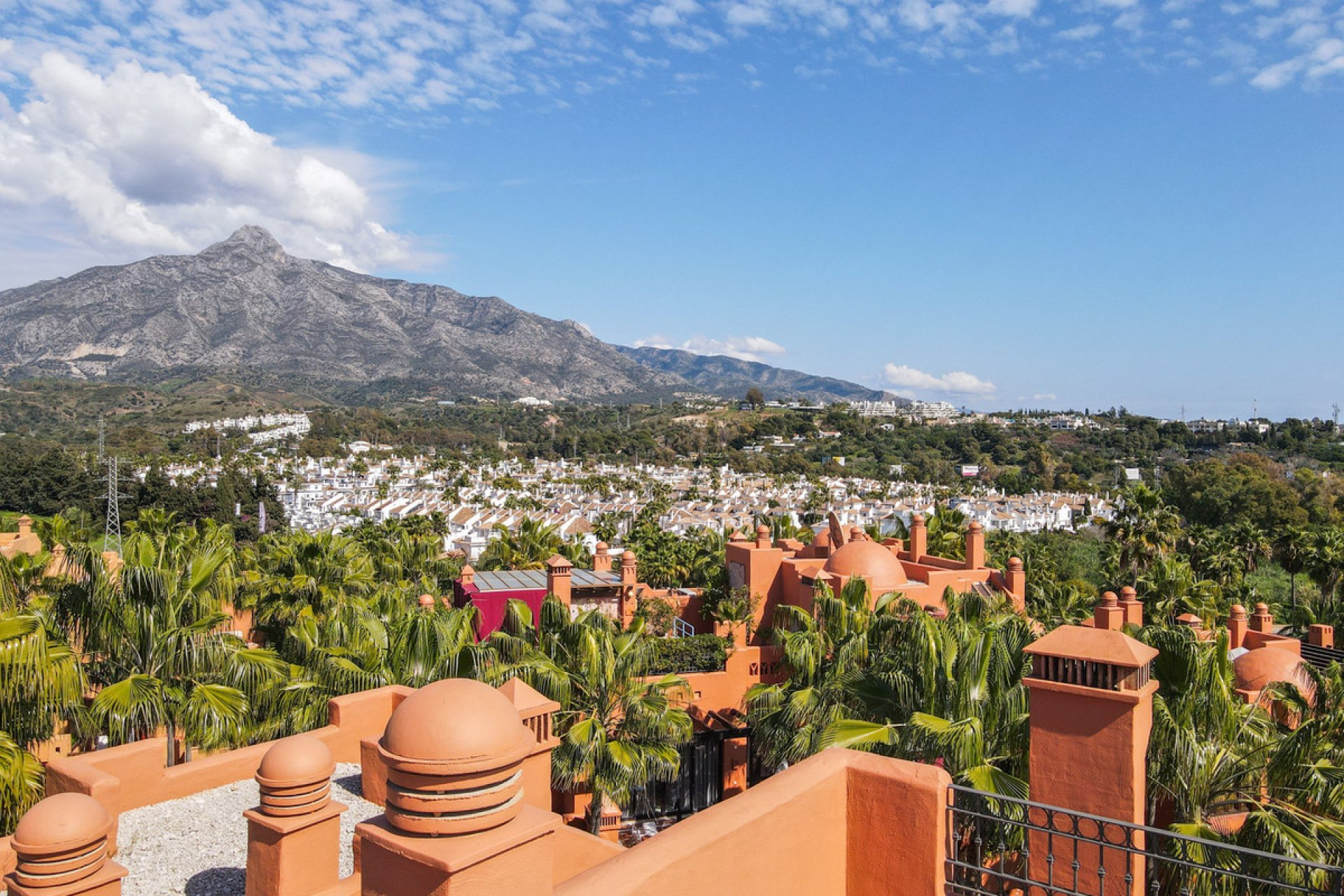 Resale - Apartment - Penthouse - Marbella - Puerto Banús