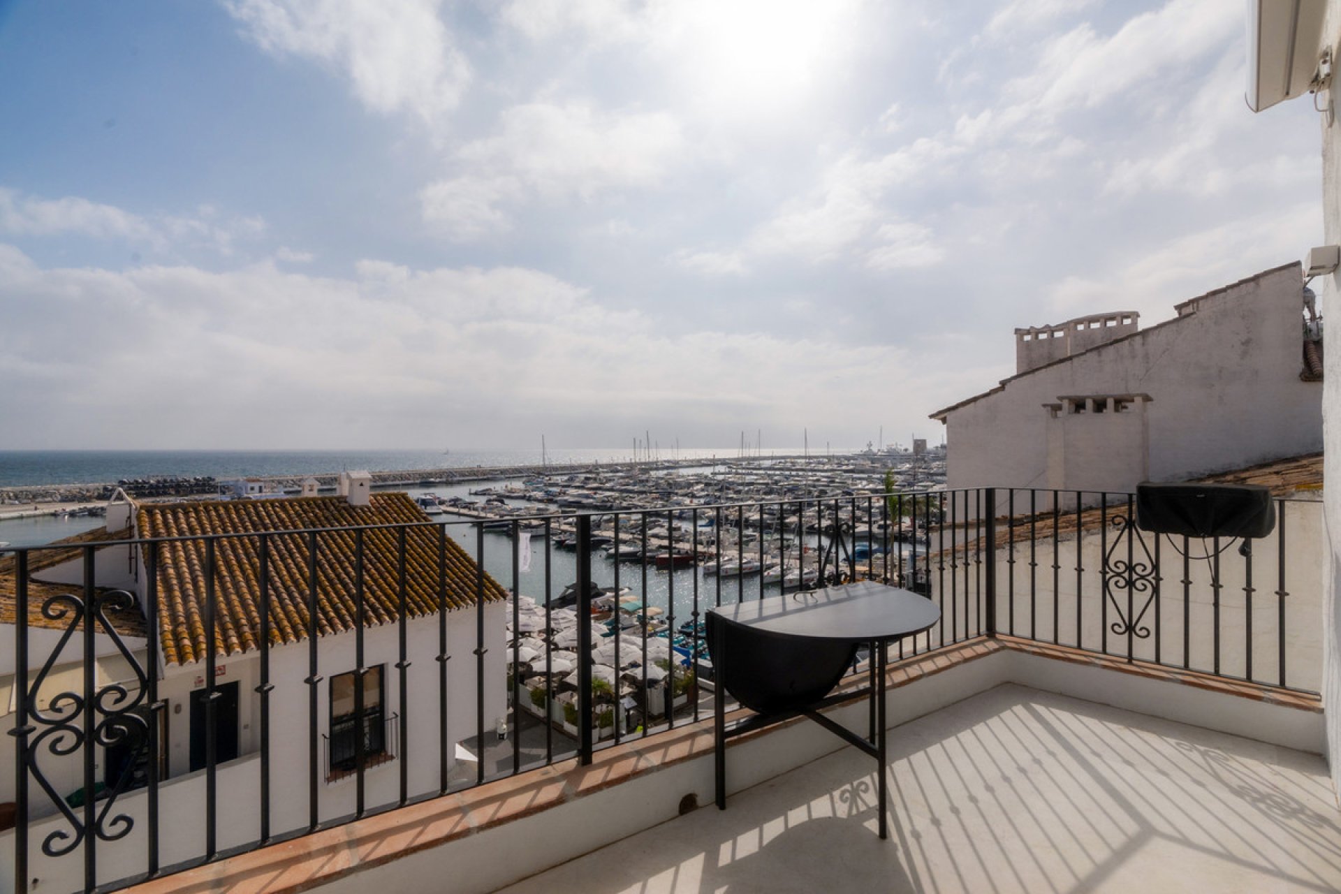 Resale - Apartment - Penthouse - Marbella - Puerto Banús