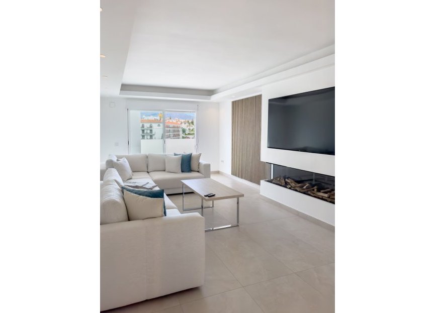 Resale - Apartment - Penthouse - Marbella - Puerto Banús