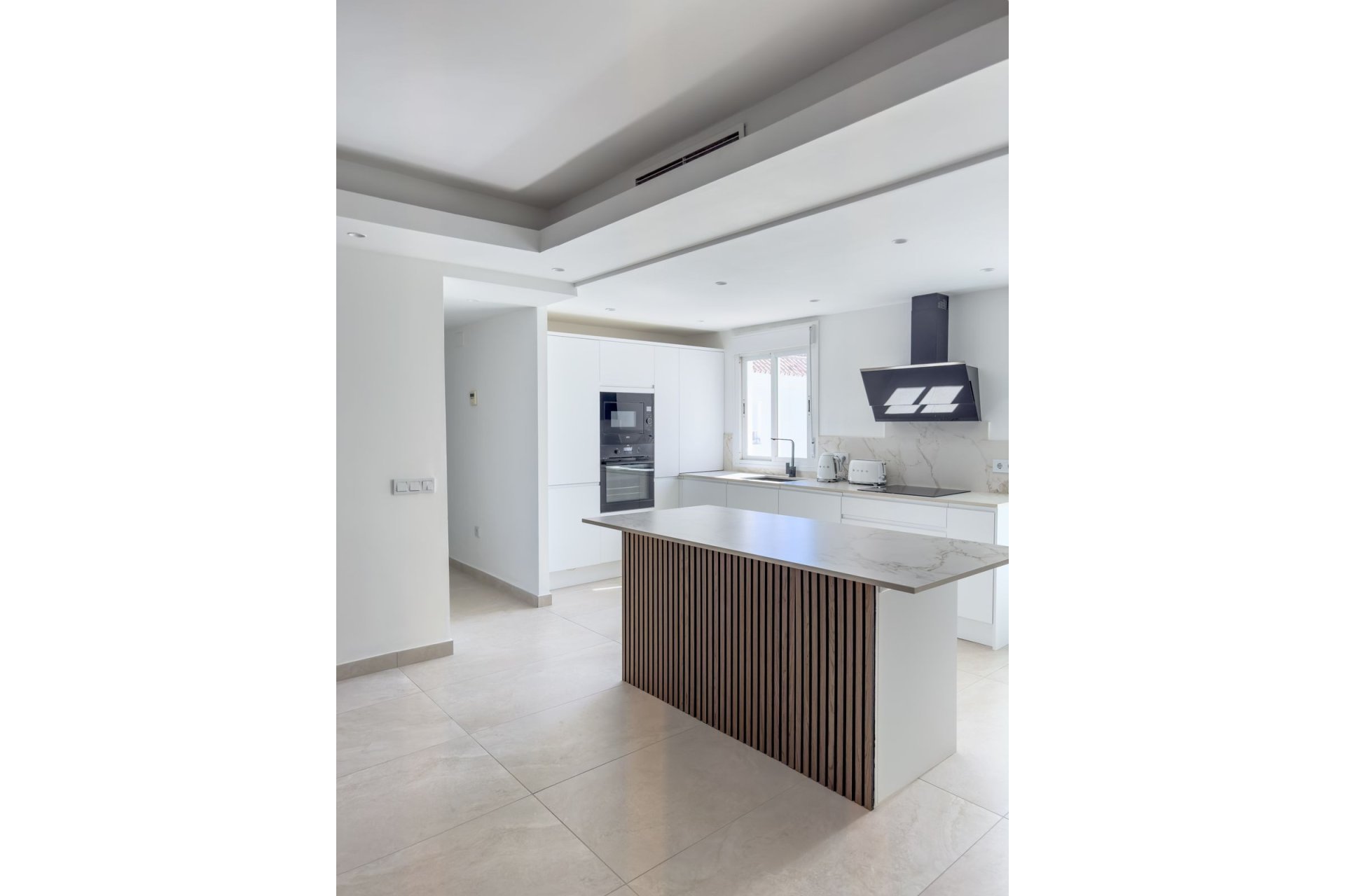 Resale - Apartment - Penthouse - Marbella - Puerto Banús