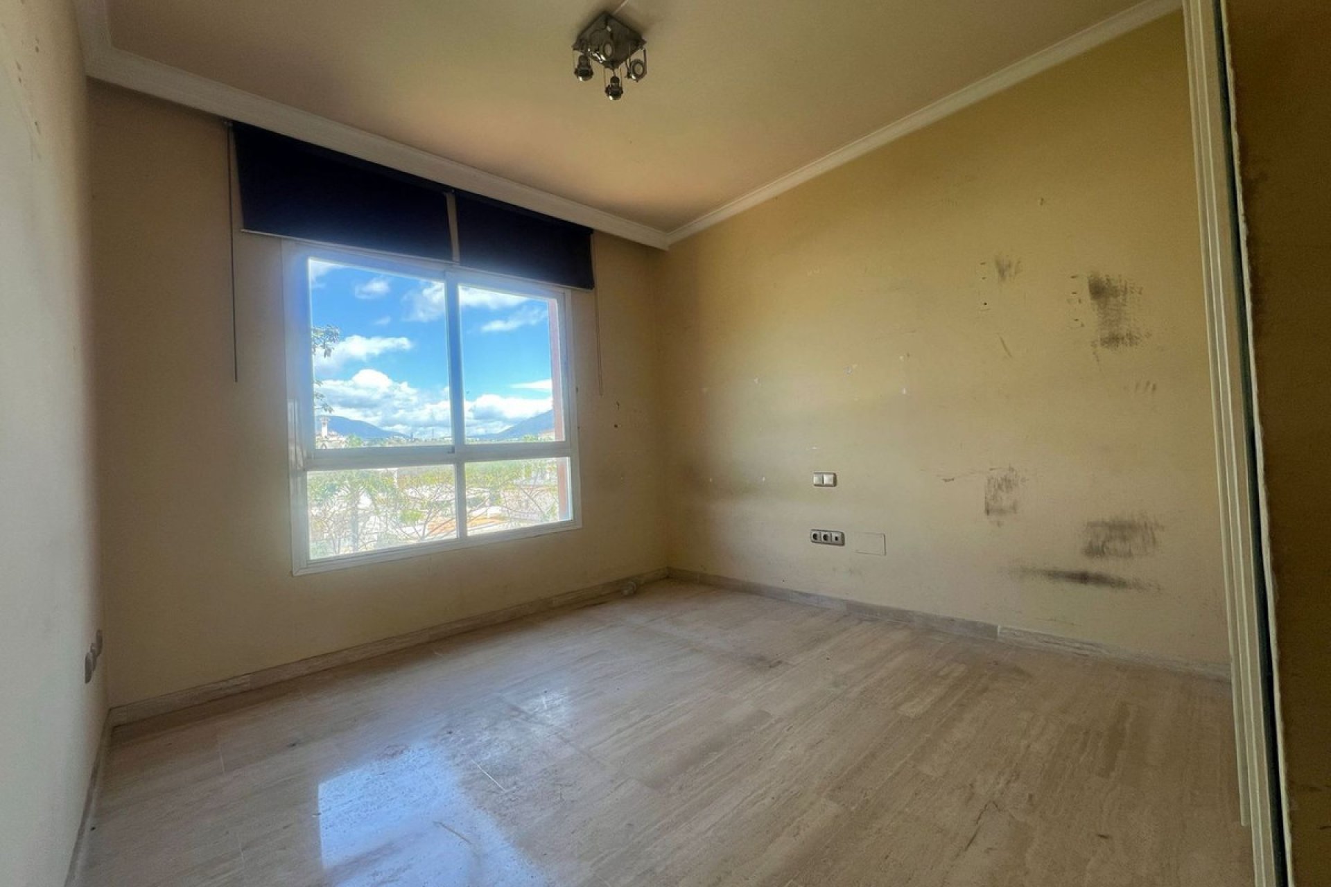 Resale - Apartment - Penthouse - Marbella - Puerto Banús