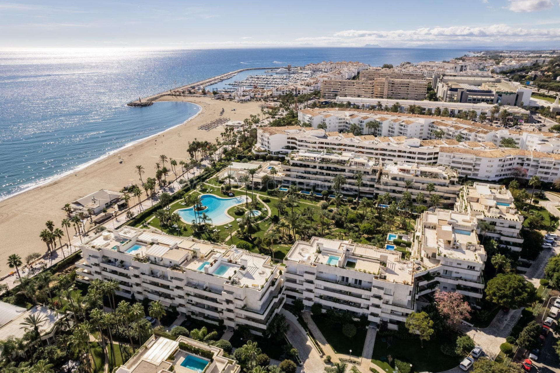 Resale - Apartment - Penthouse - Marbella - Puerto Banús