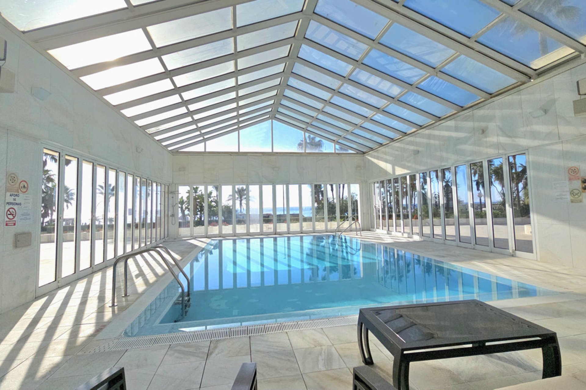 Resale - Apartment - Penthouse - Marbella - Puerto Banús