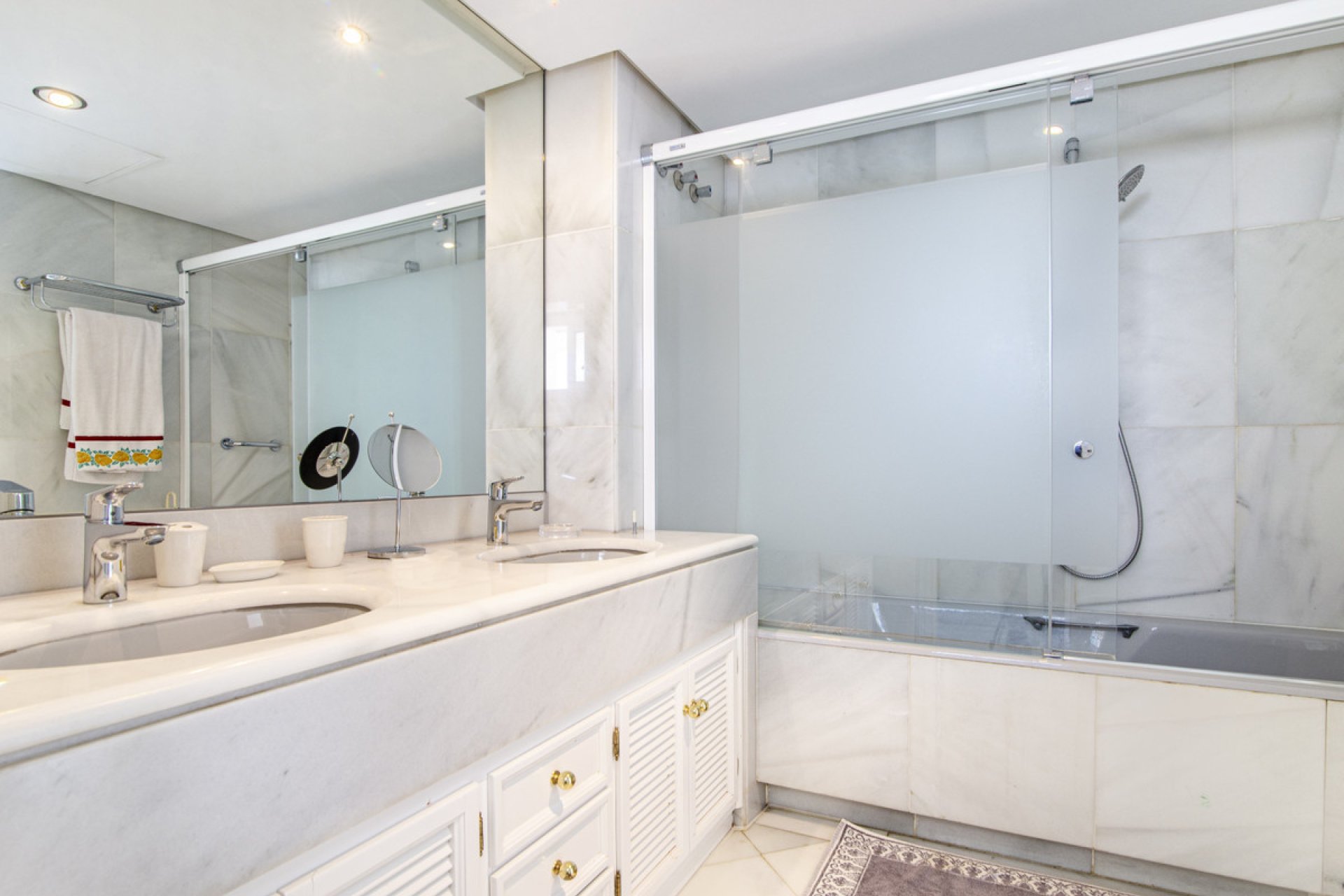 Resale - Apartment - Penthouse - Marbella - Puerto Banús