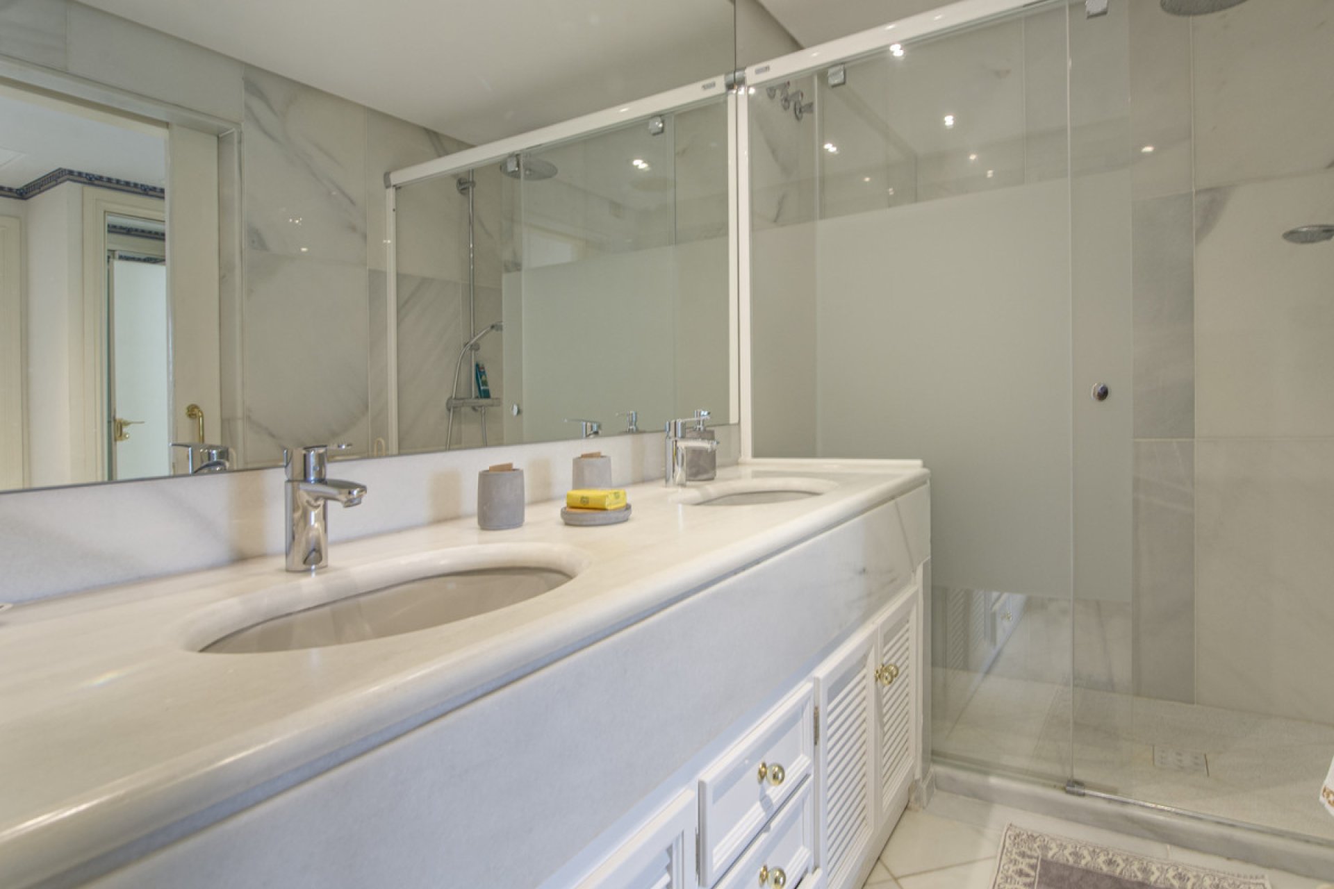 Resale - Apartment - Penthouse - Marbella - Puerto Banús