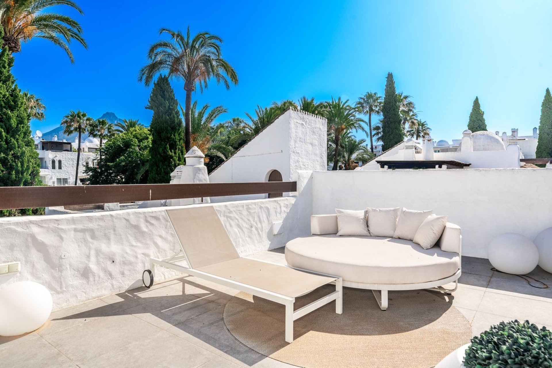 Resale - Apartment - Penthouse - Marbella - Puerto Banús
