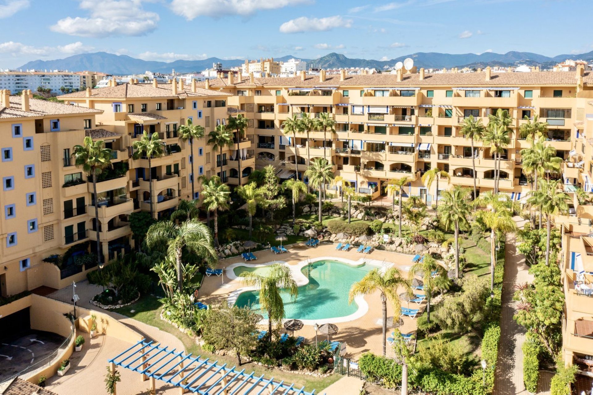 Resale - Apartment - Penthouse - Marbella - San Pedro De Alcantara