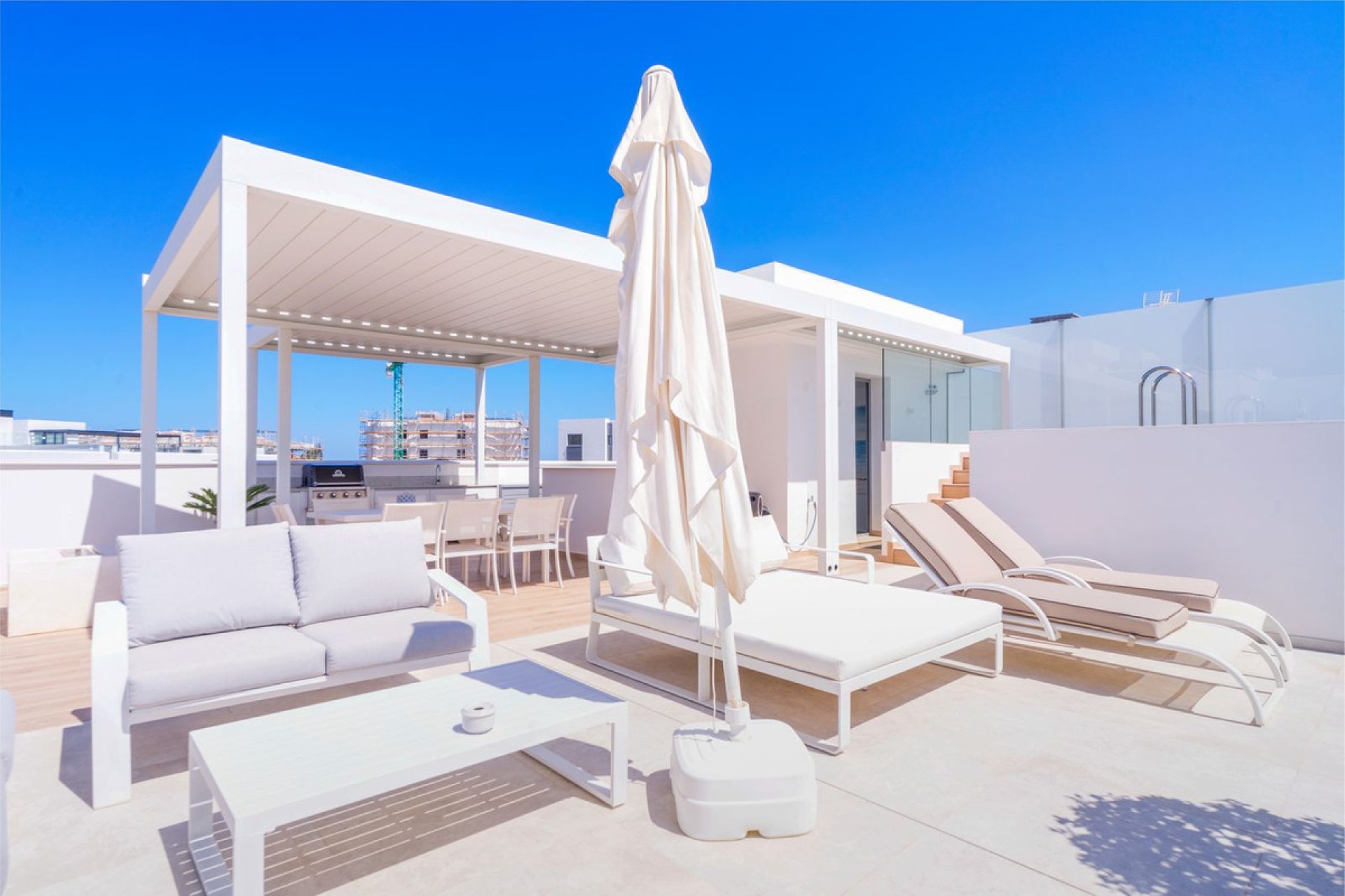 Resale - Apartment - Penthouse - Marbella - Santa Clara