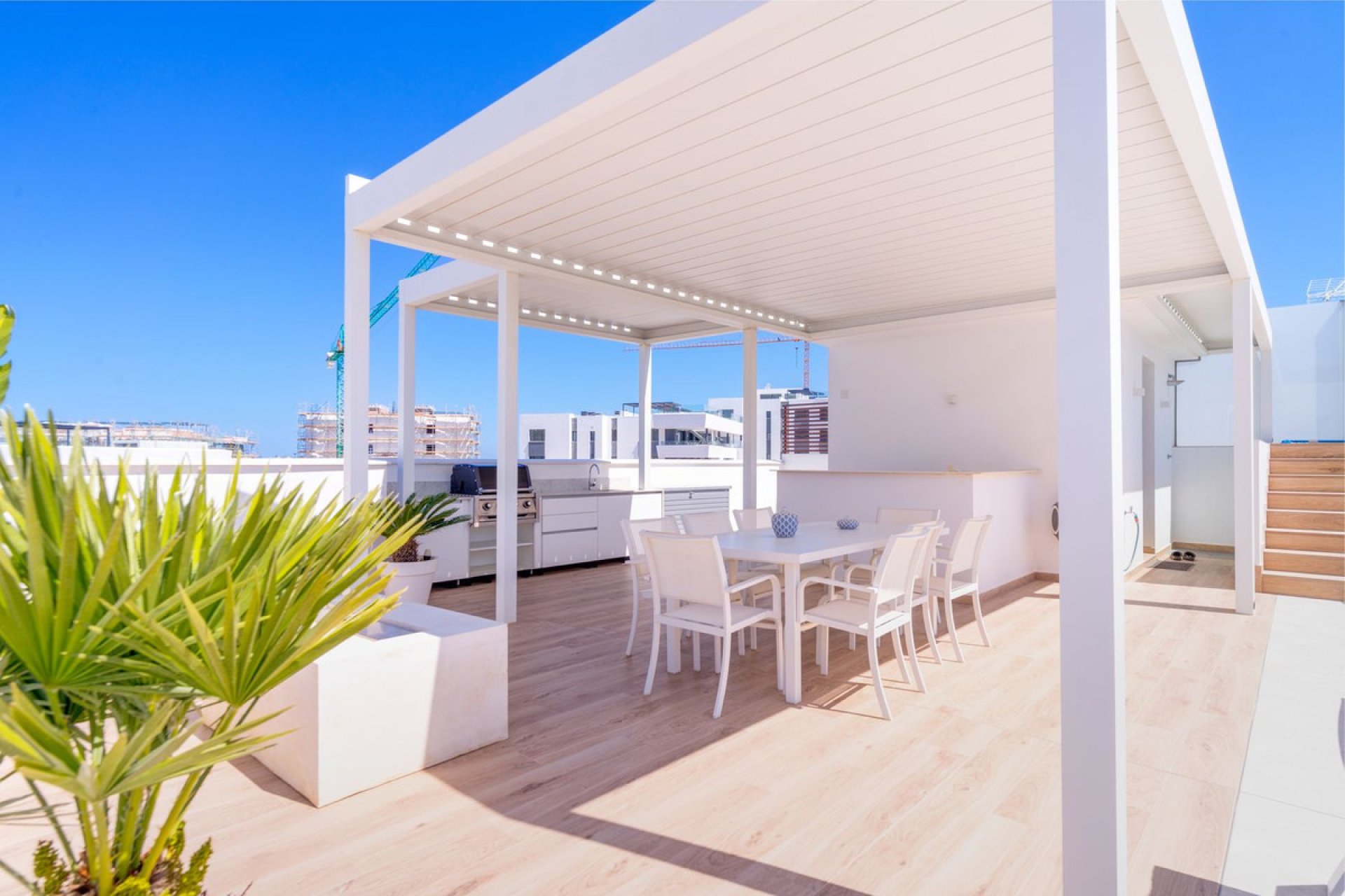 Resale - Apartment - Penthouse - Marbella - Santa Clara