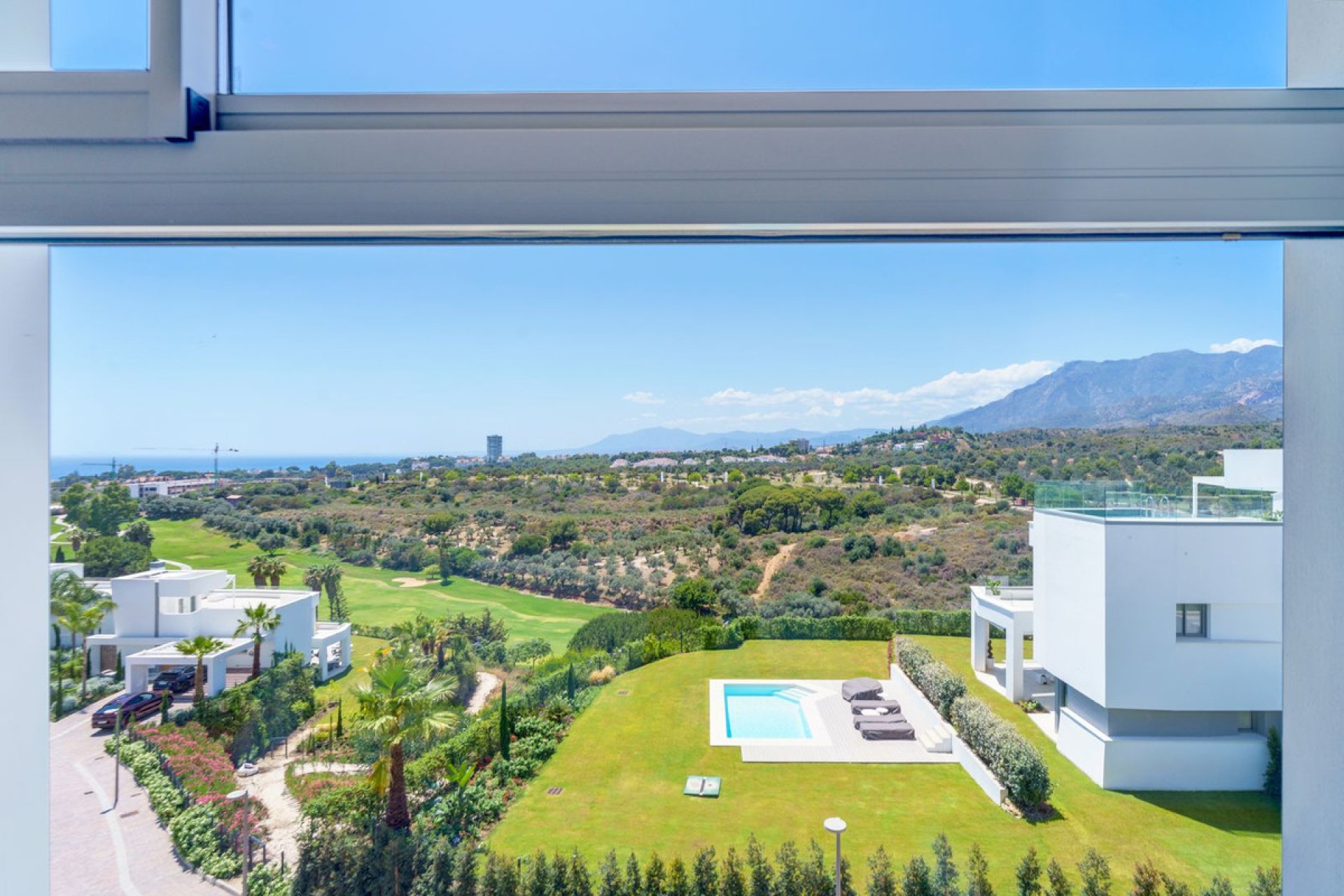 Resale - Apartment - Penthouse - Marbella - Santa Clara