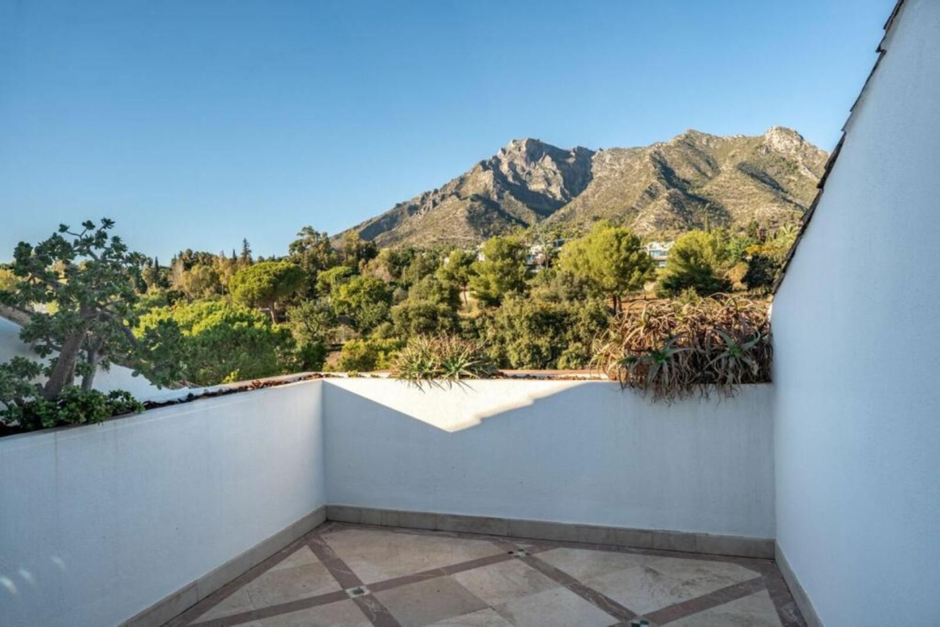 Resale - Apartment - Penthouse - Marbella - Sierra Blanca