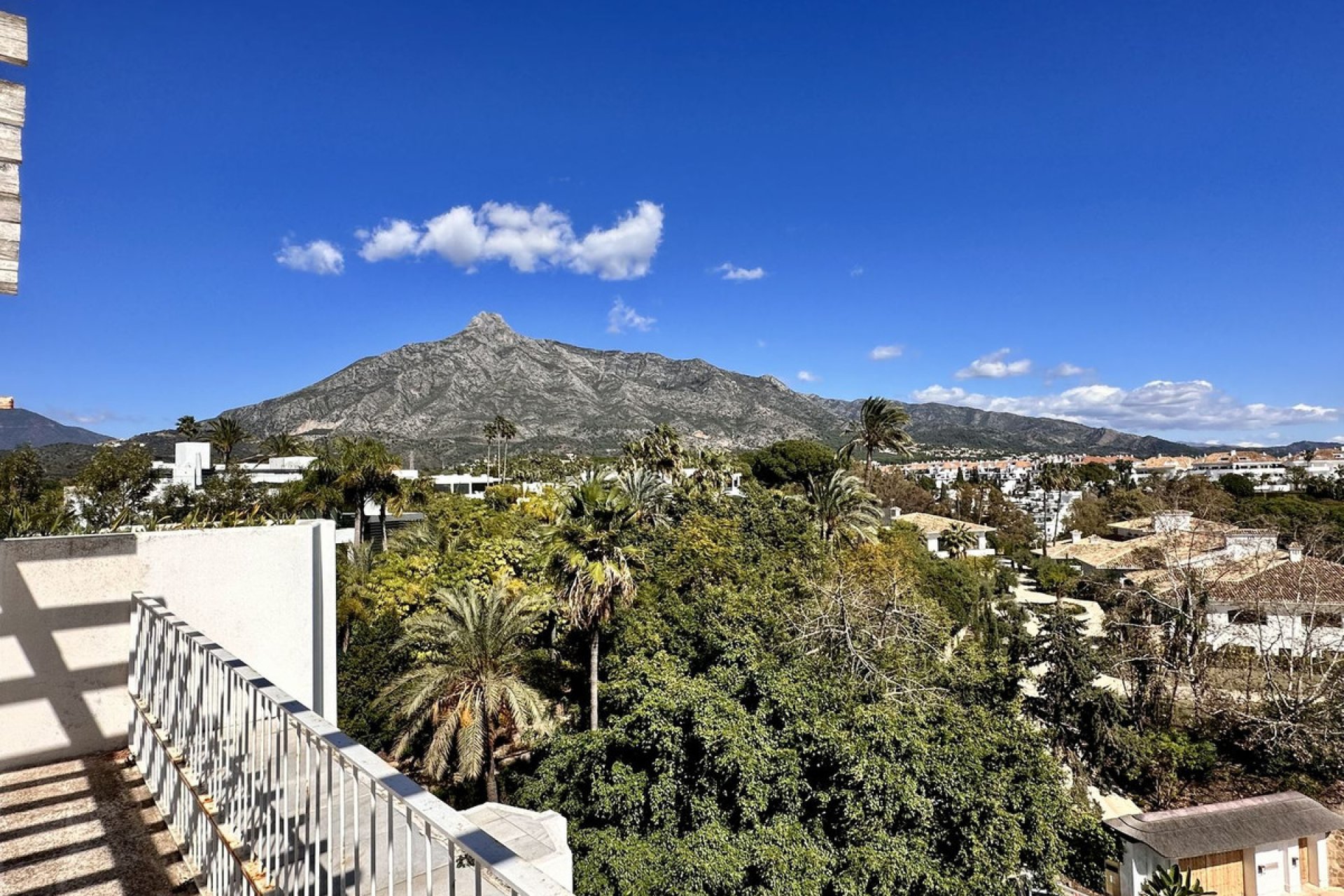 Resale - Apartment - Penthouse - Marbella - The Golden Mile