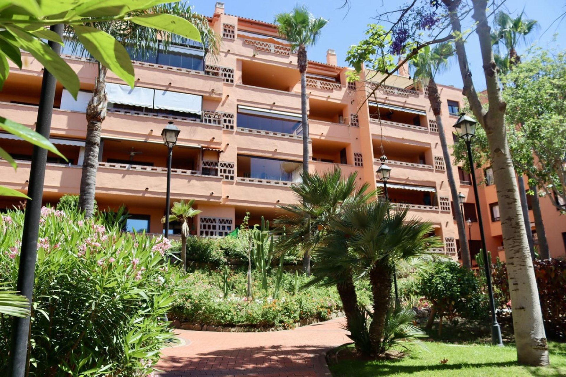 Resale - Apartment - Penthouse - Marbella - The Golden Mile