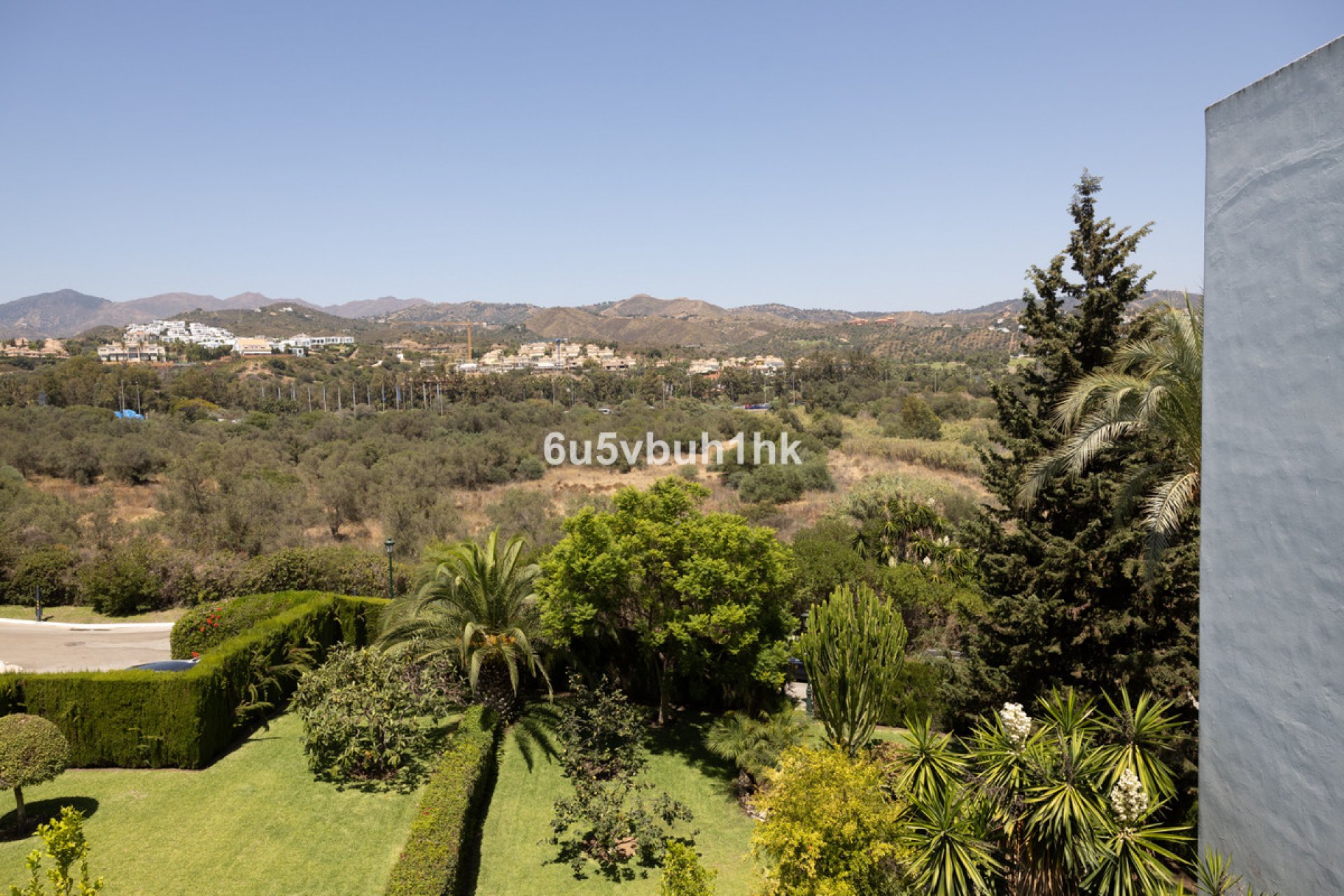 Resale - Apartment - Penthouse - Marbella