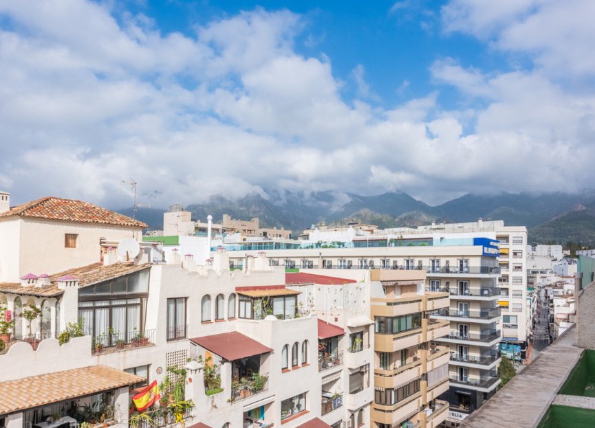 Resale - Apartment - Penthouse - Marbella