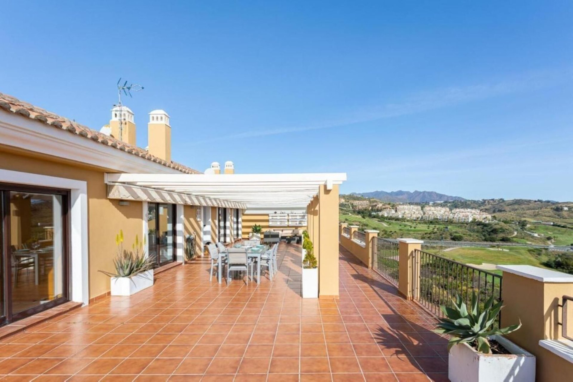 Resale - Apartment - Penthouse - Mijas - Calanova Golf