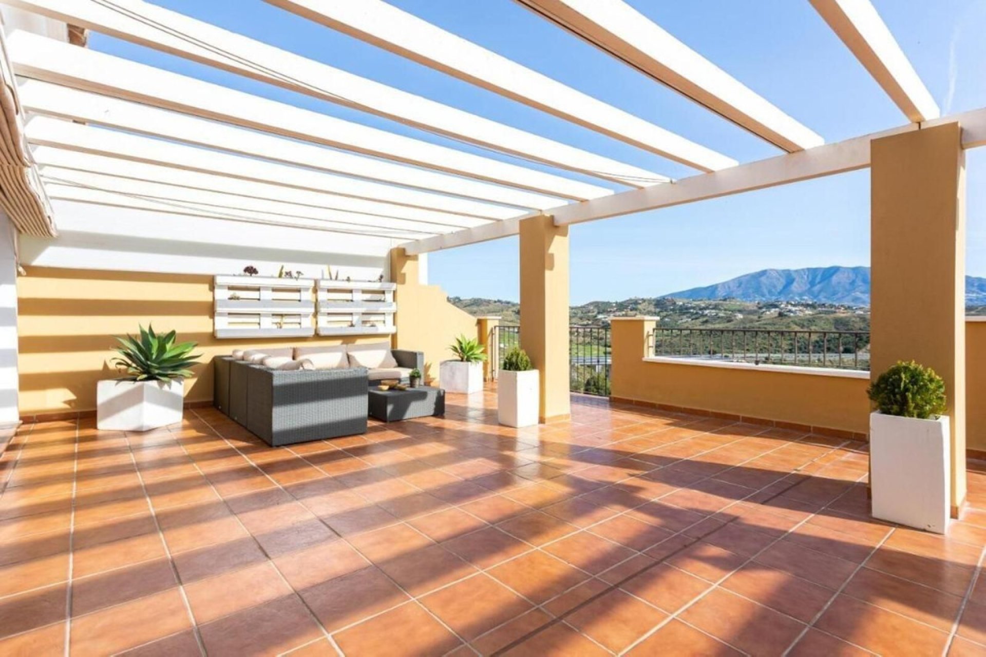 Resale - Apartment - Penthouse - Mijas - Calanova Golf