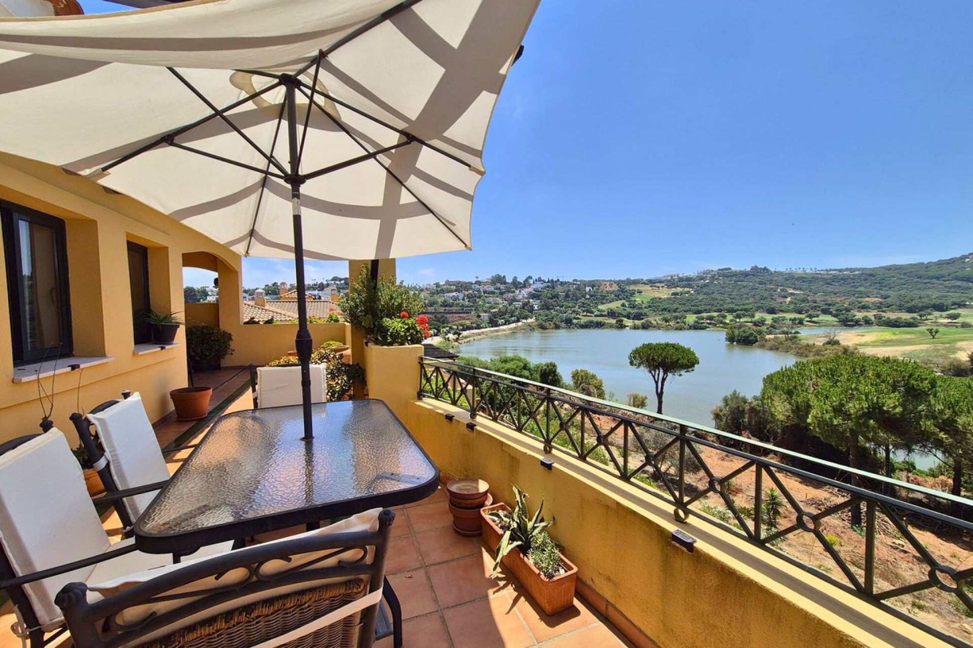 Resale - Apartment - Penthouse - Sotogrande
