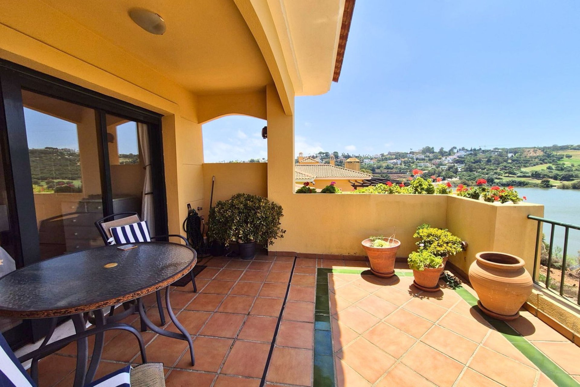 Resale - Apartment - Penthouse - Sotogrande