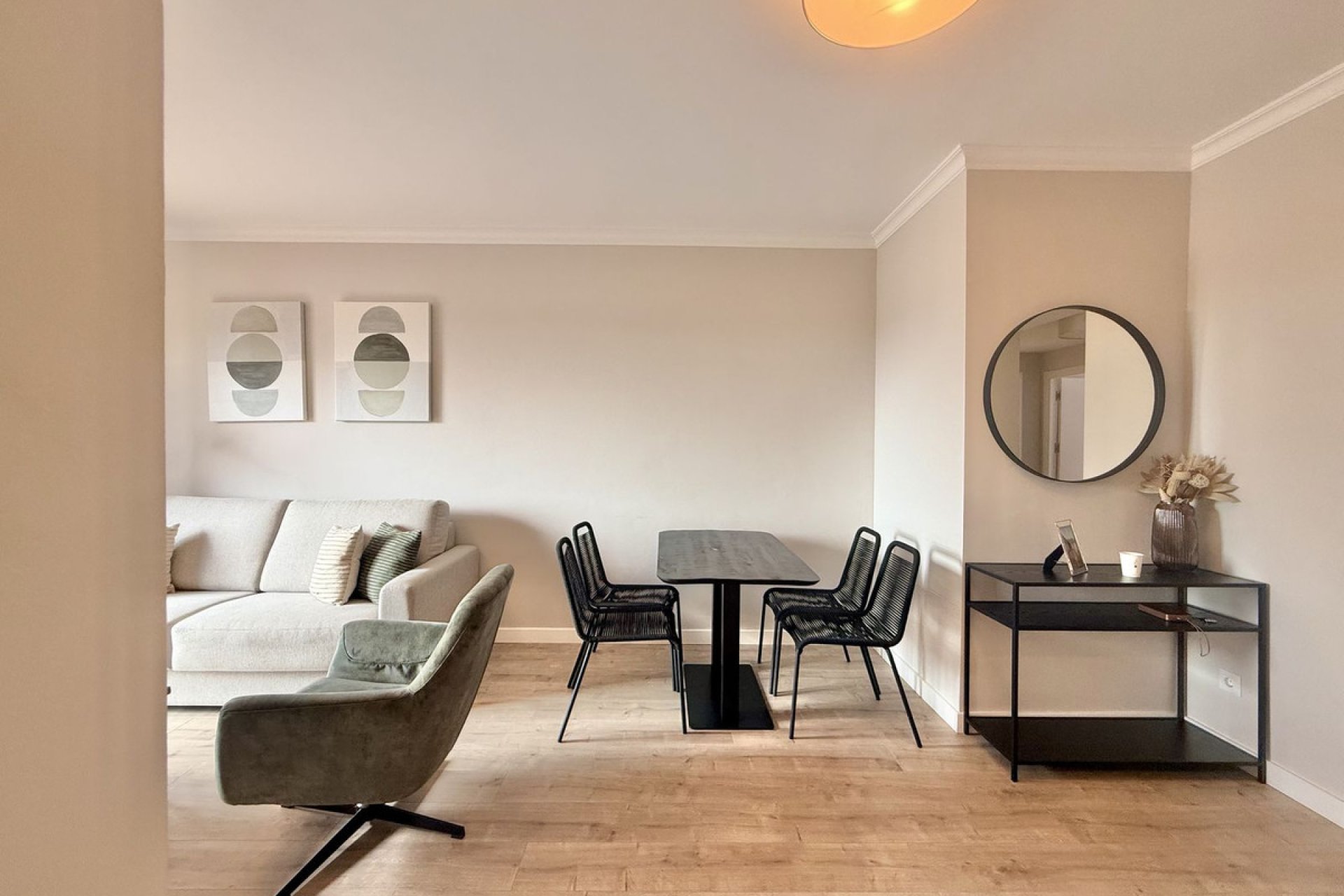 Resale - Apartment - Top Floor Apartment - Benahavís - Benahavís Centro