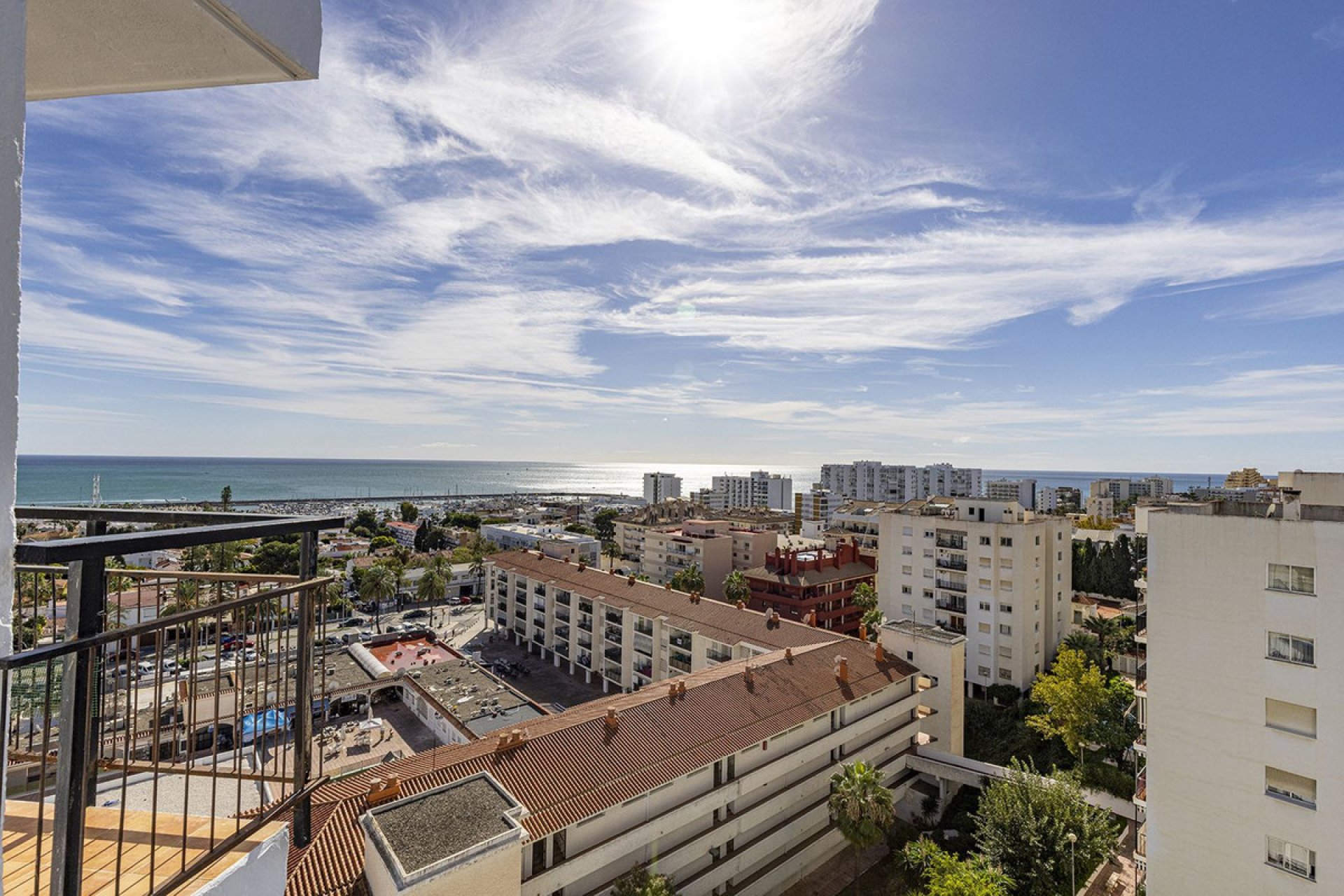 Resale - Apartment - Top Floor Apartment - Benalmádena - Benalmadena Costa