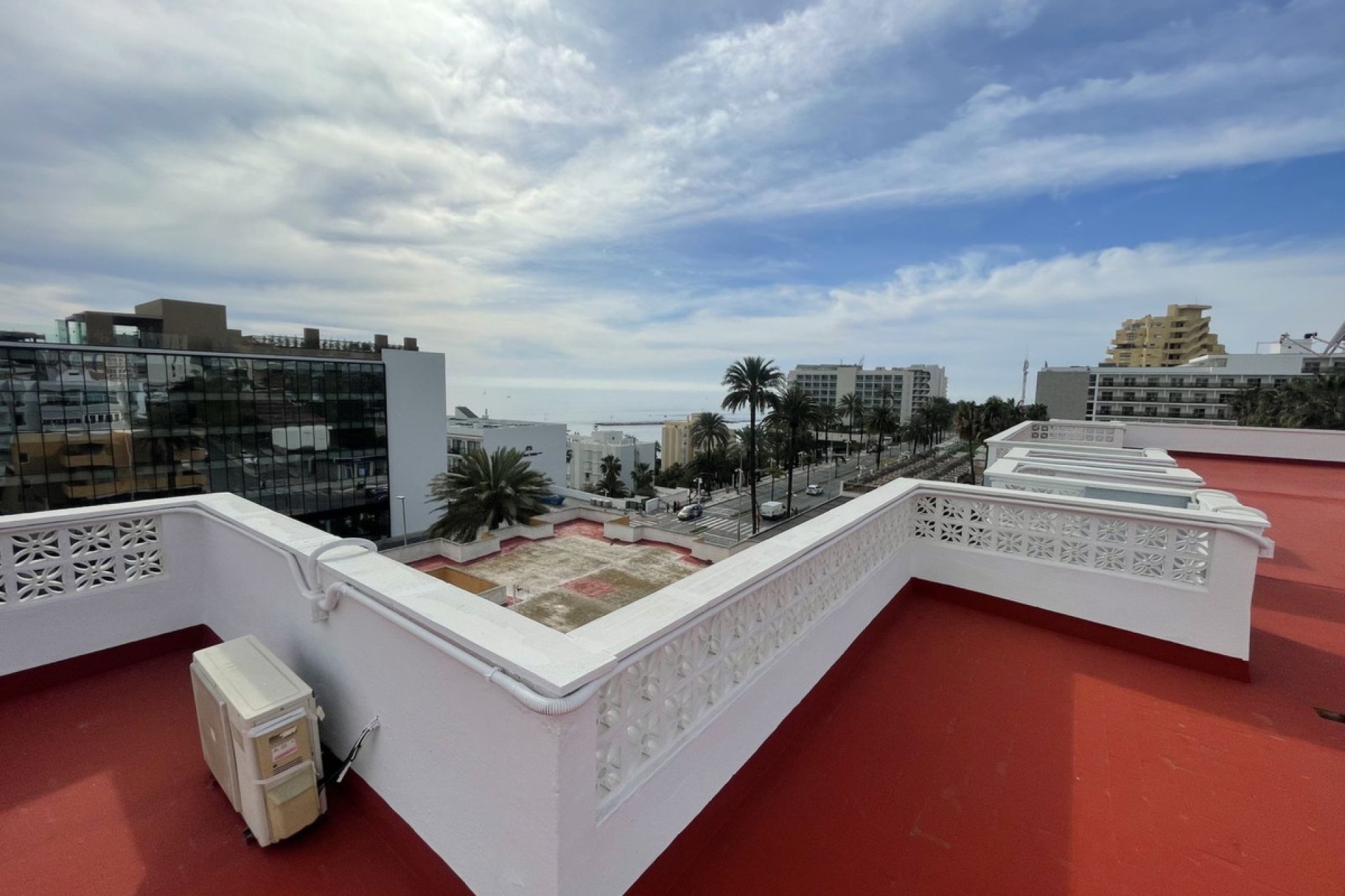 Resale - Apartment - Top Floor Apartment - Benalmádena - Benalmadena Costa