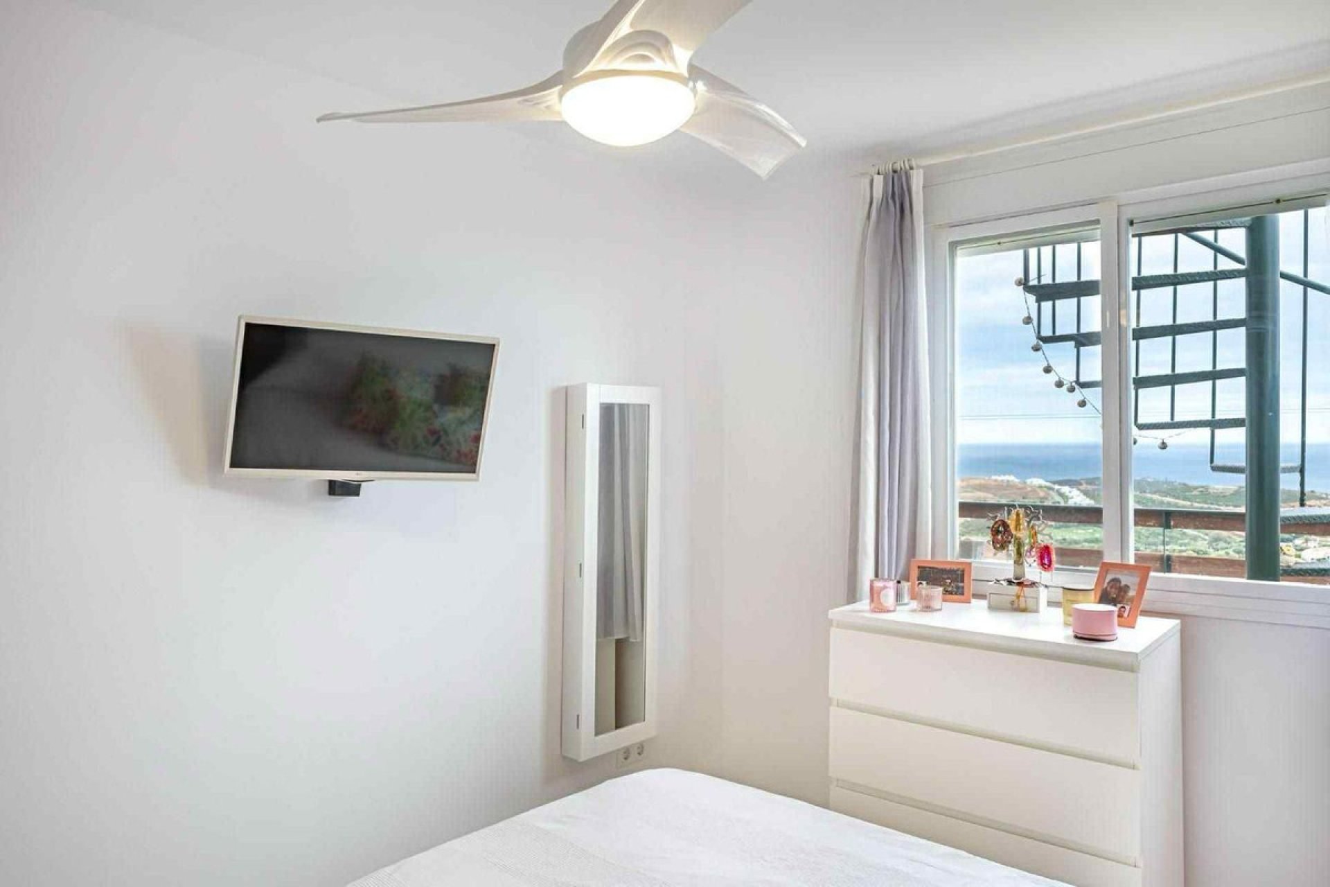 Resale - Apartment - Top Floor Apartment - Casares - Casares Centro