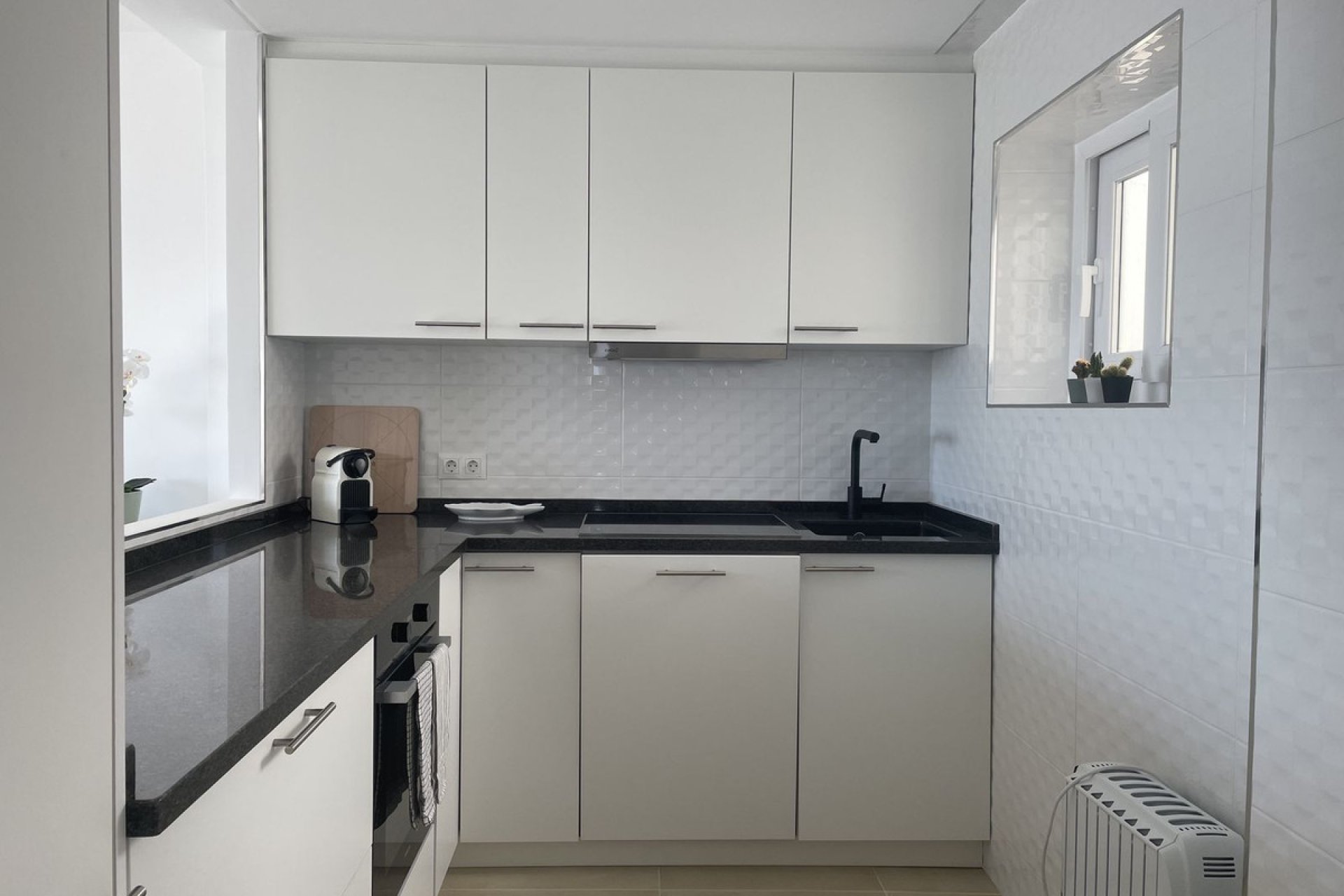 Resale - Apartment - Top Floor Apartment - Casares - Casares Playa