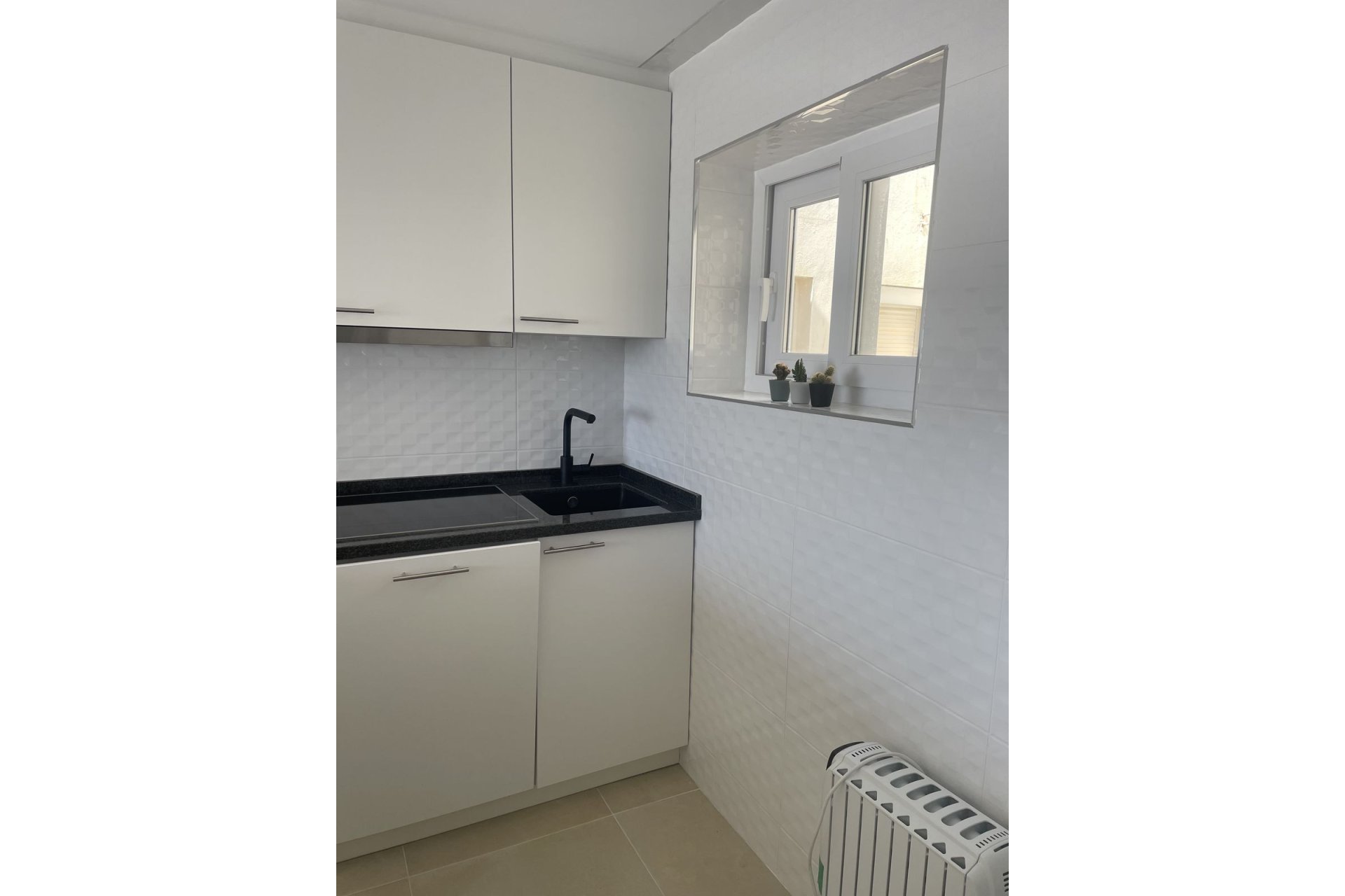 Resale - Apartment - Top Floor Apartment - Casares - Casares Playa