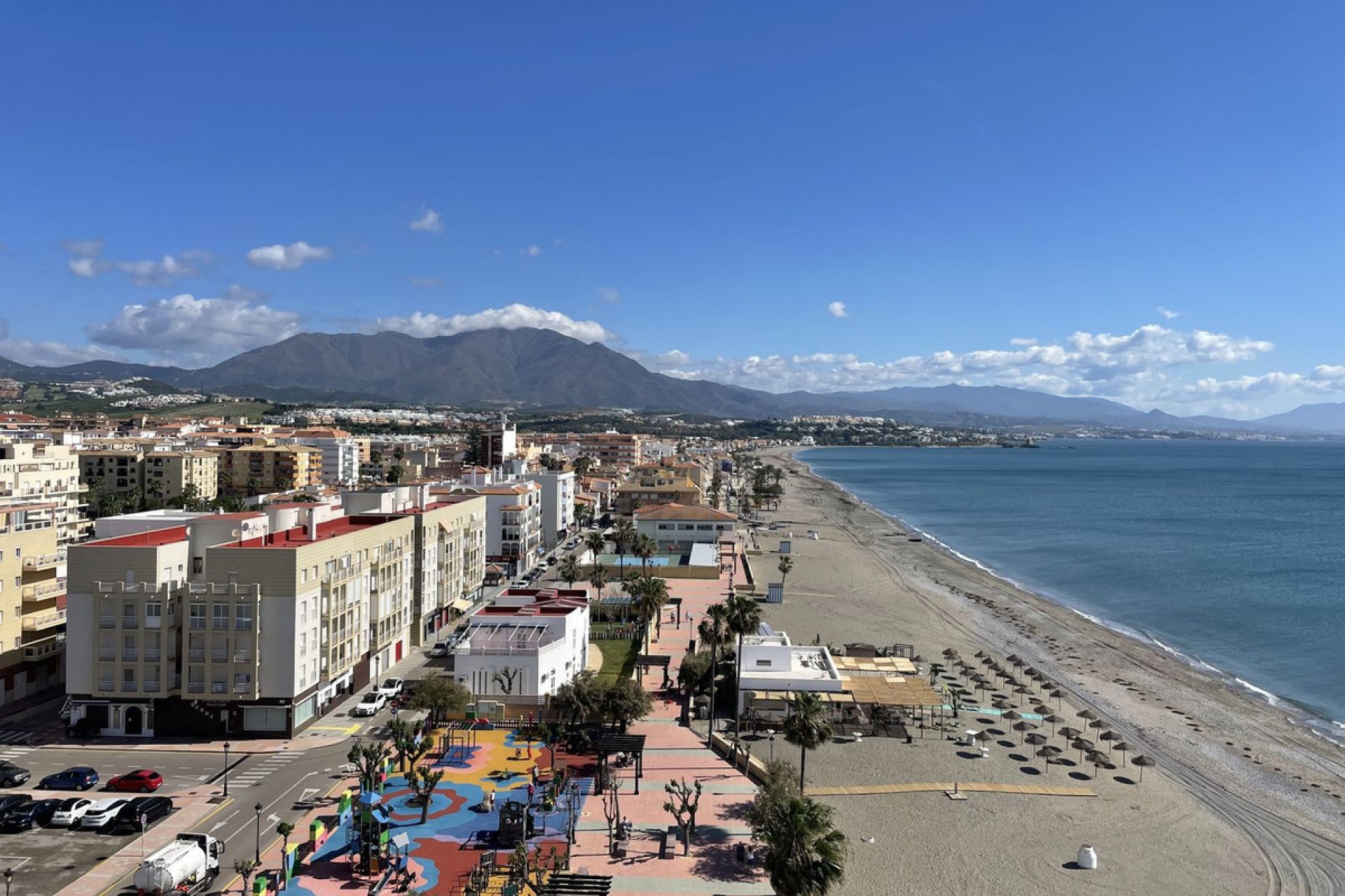 Resale - Apartment - Top Floor Apartment - Casares - Casares Playa