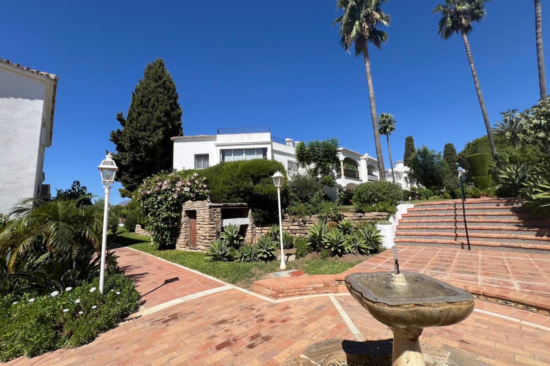 Resale - Apartment - Top Floor Apartment - El Paraiso - El Paraíso