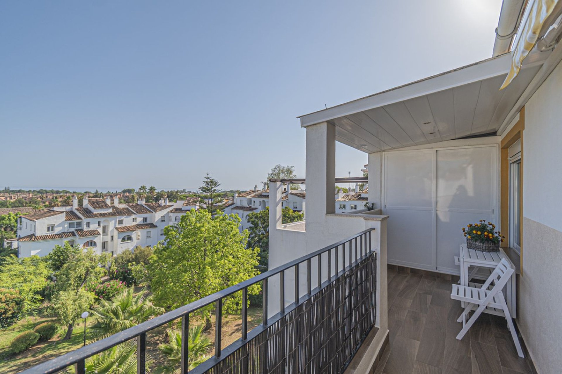 Resale - Apartment - Top Floor Apartment - Estepona - Diana Park