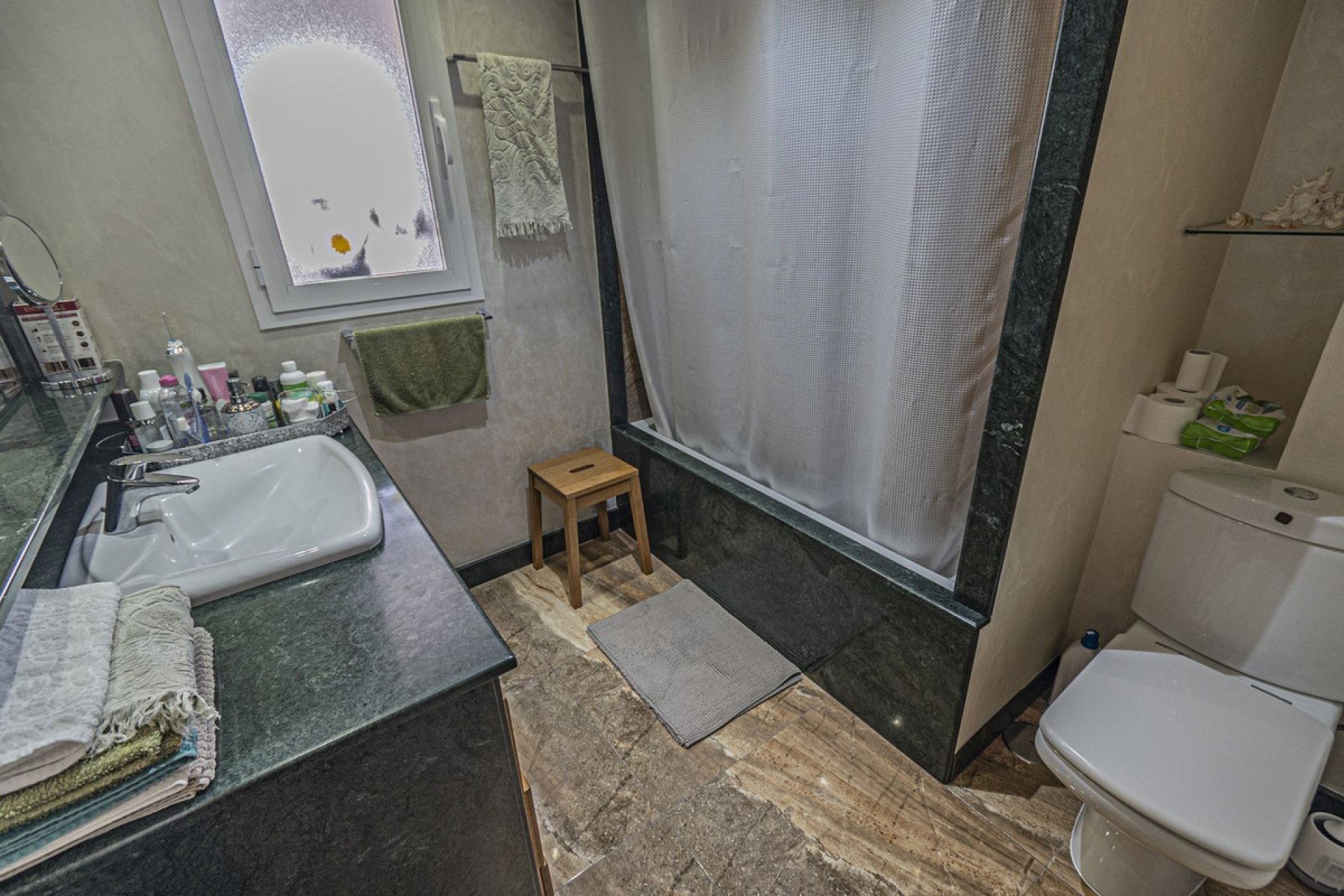 Resale - Apartment - Top Floor Apartment - Estepona - Diana Park