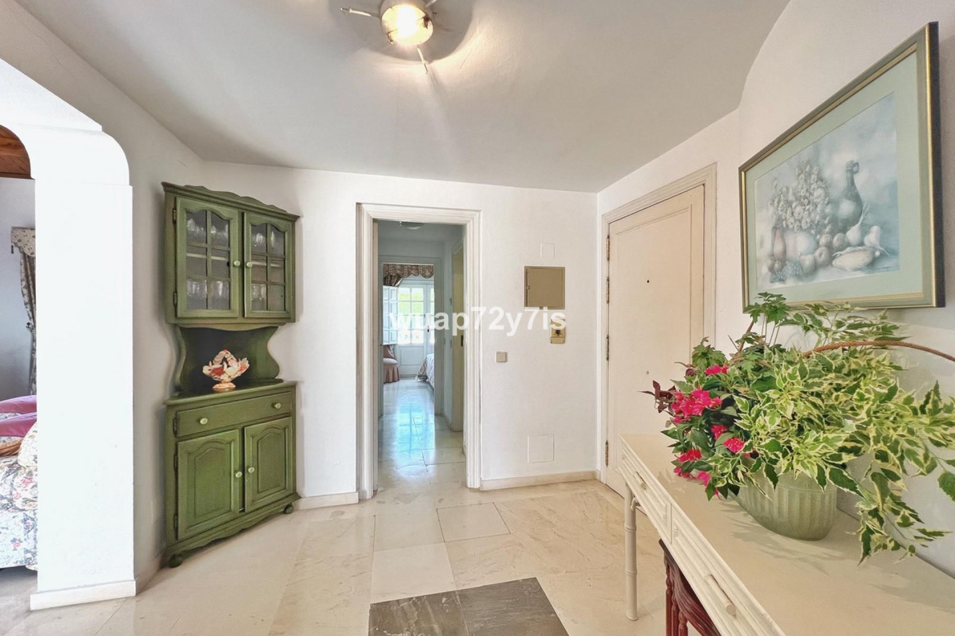 Resale - Apartment - Top Floor Apartment - Estepona - El Presidente