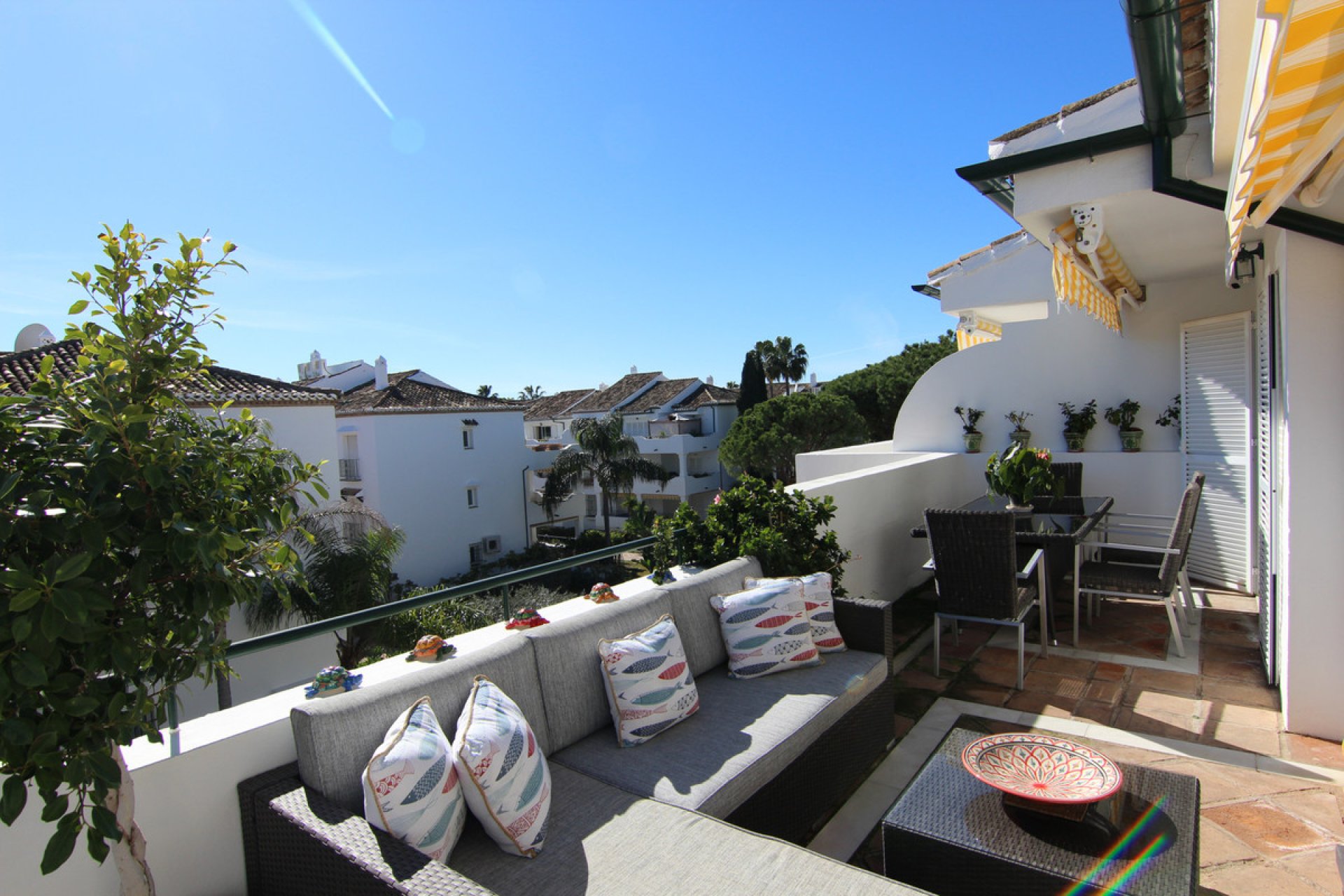 Resale - Apartment - Top Floor Apartment - Estepona - El Presidente