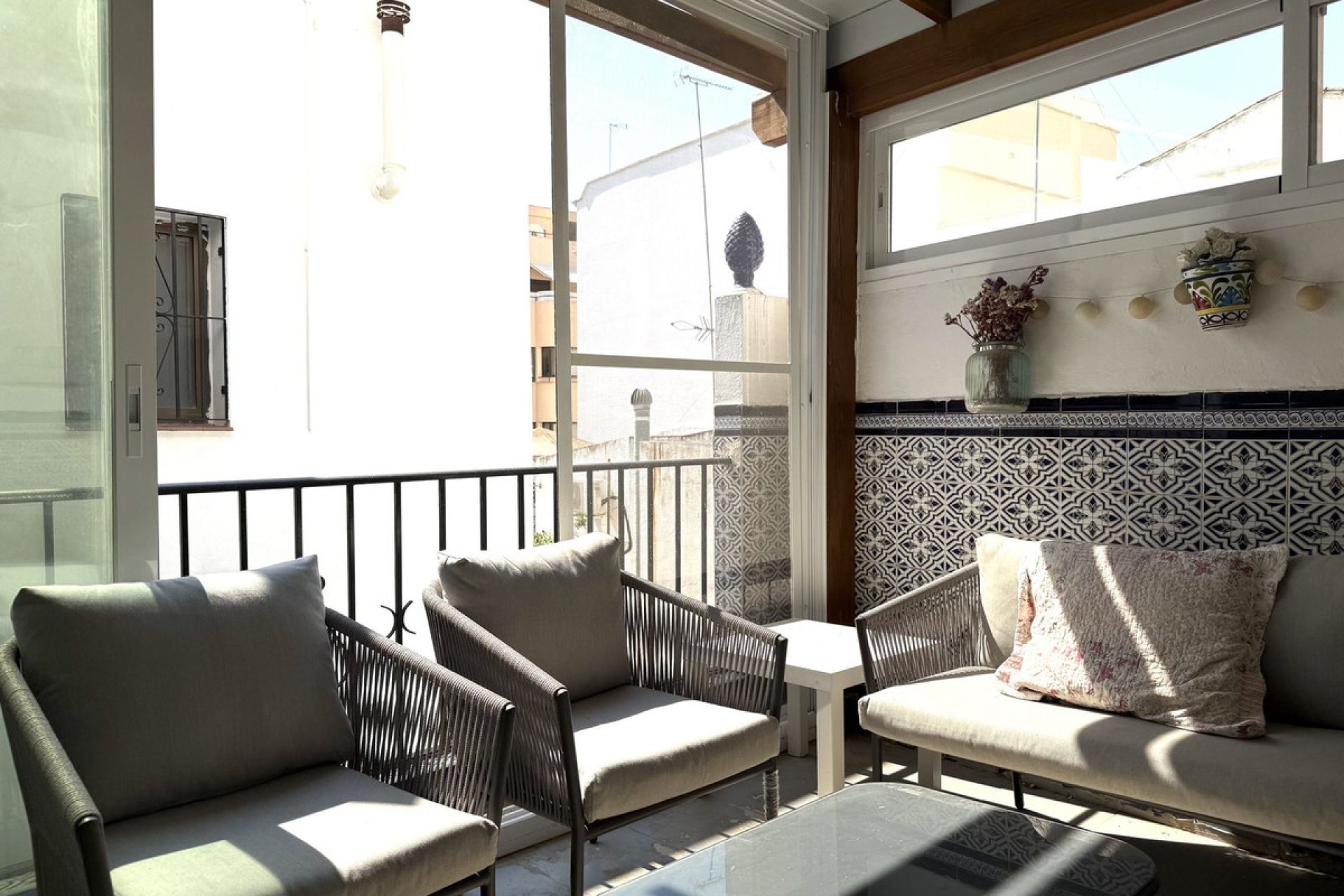 Resale - Apartment - Top Floor Apartment - Estepona - Estepona Centro