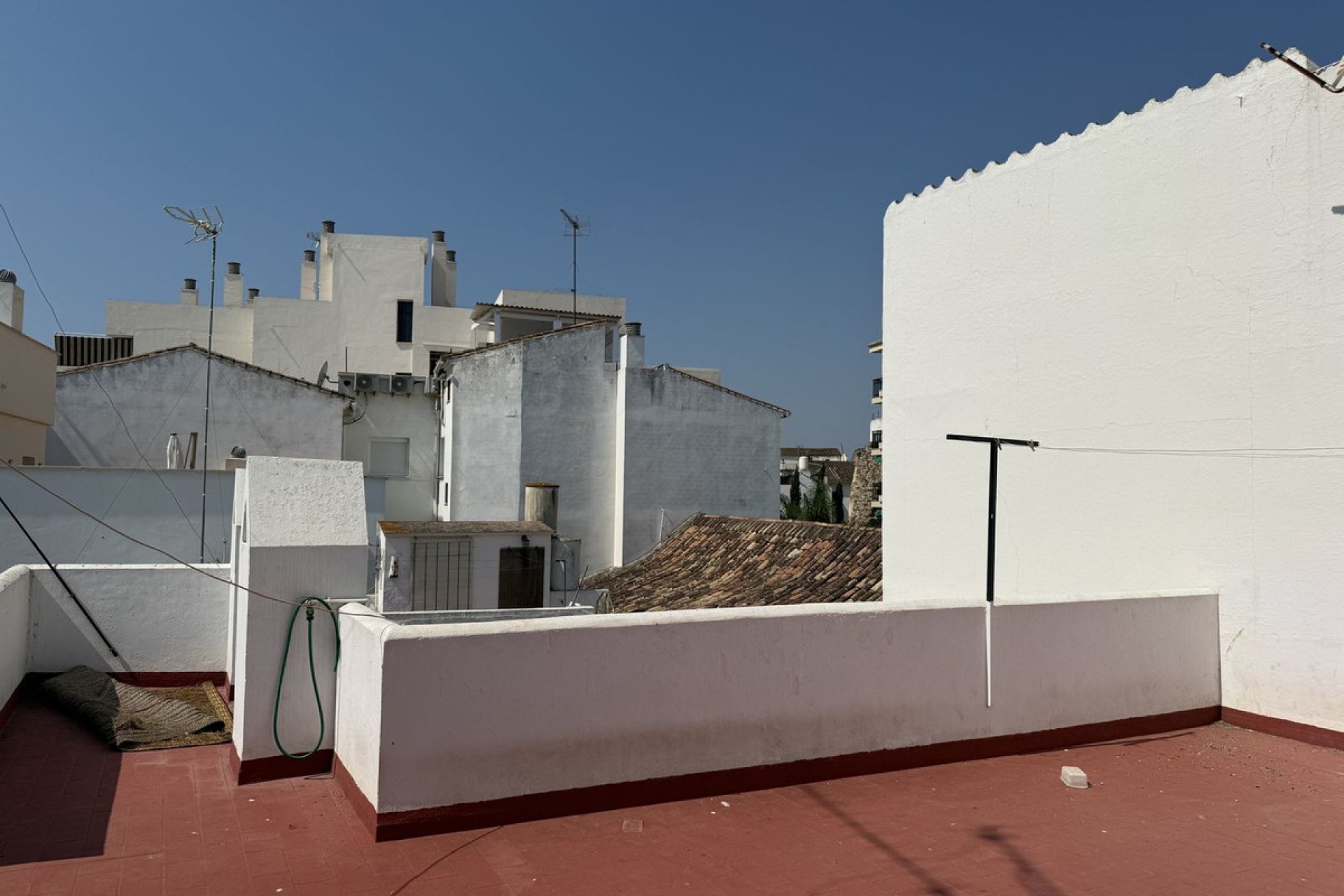 Resale - Apartment - Top Floor Apartment - Estepona - Estepona Centro